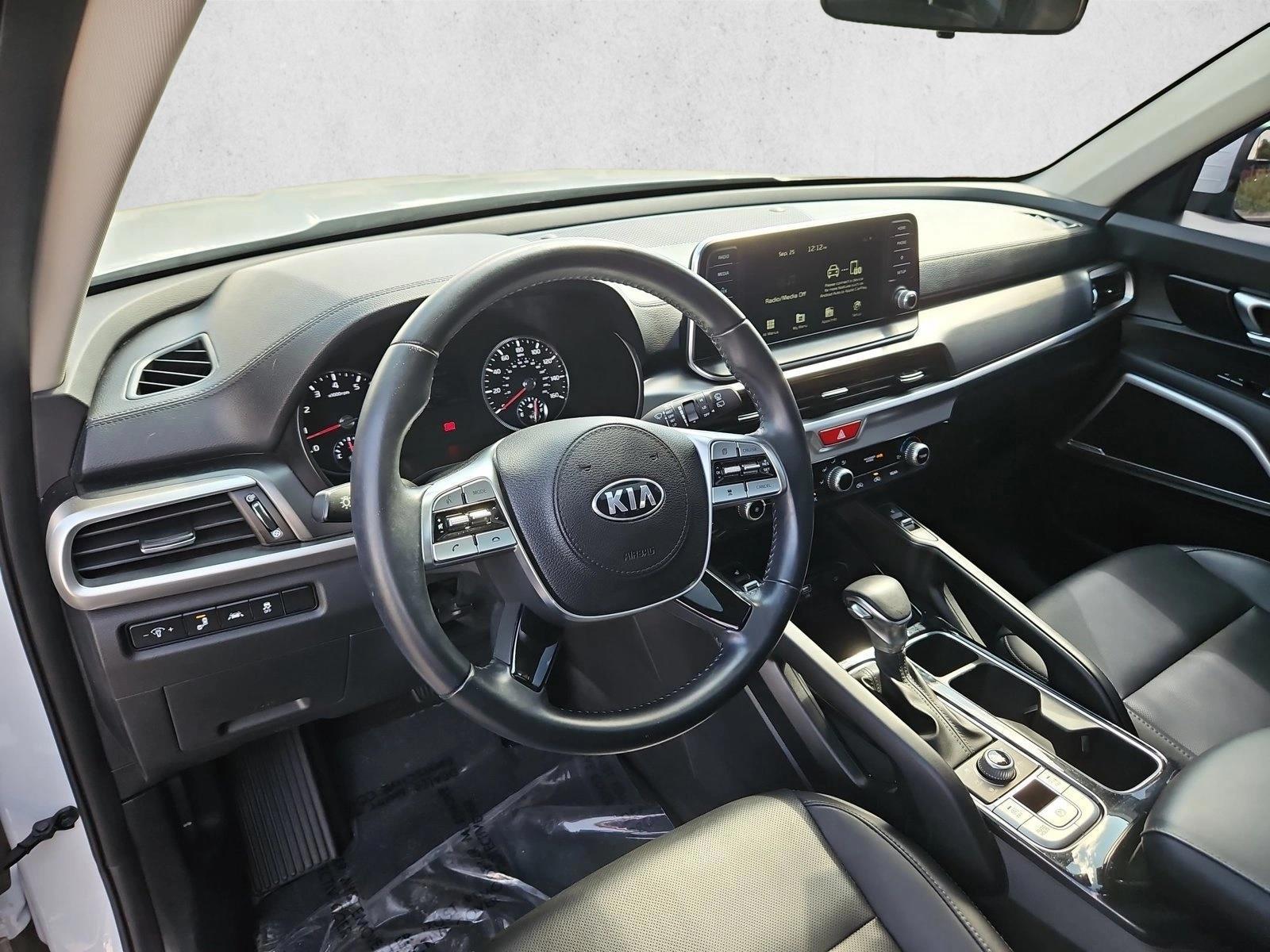 Thumbnail: 2021 Kia Telluride - 3