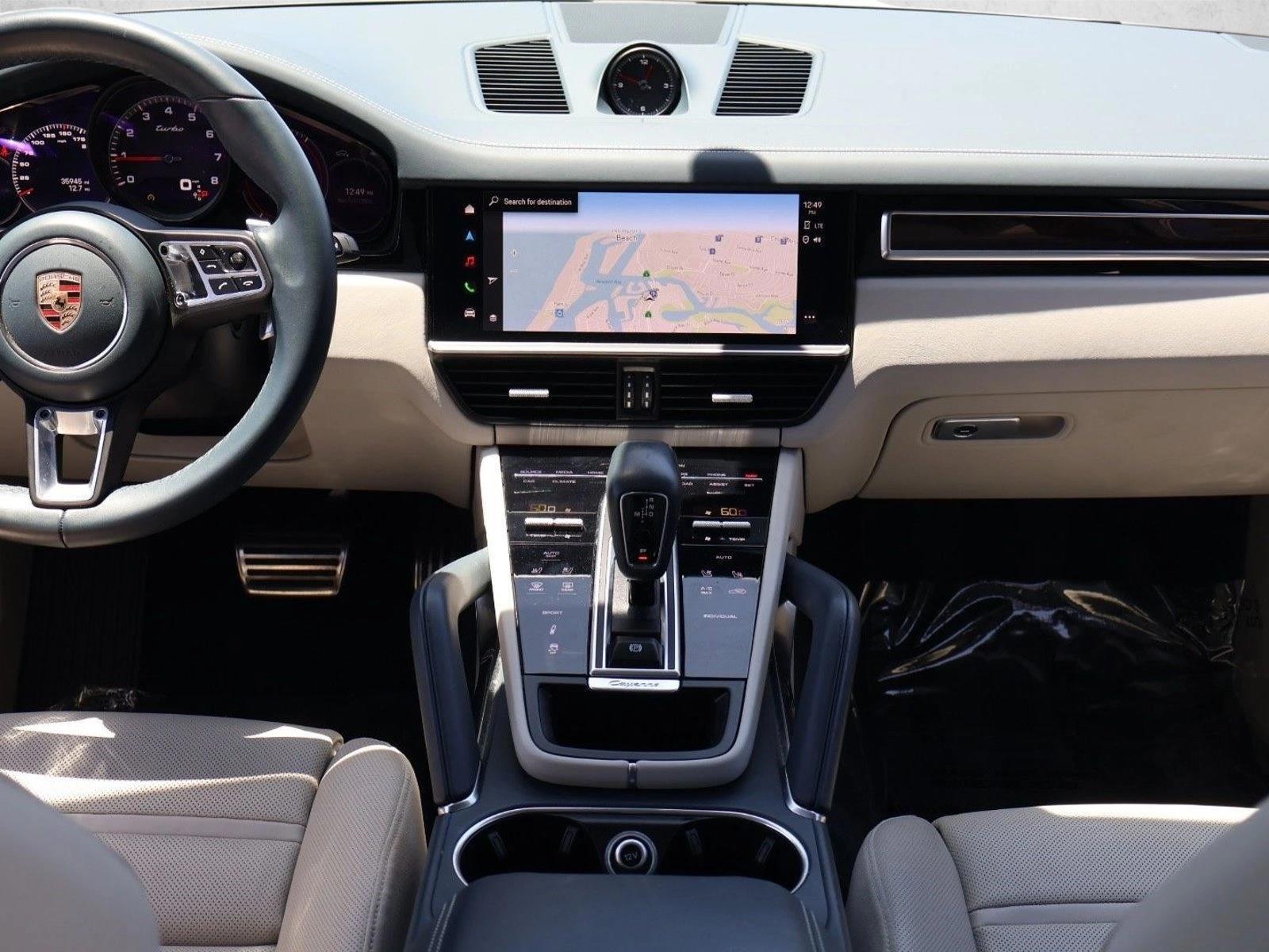 Thumbnail: 2023 Porsche Cayenne - 3