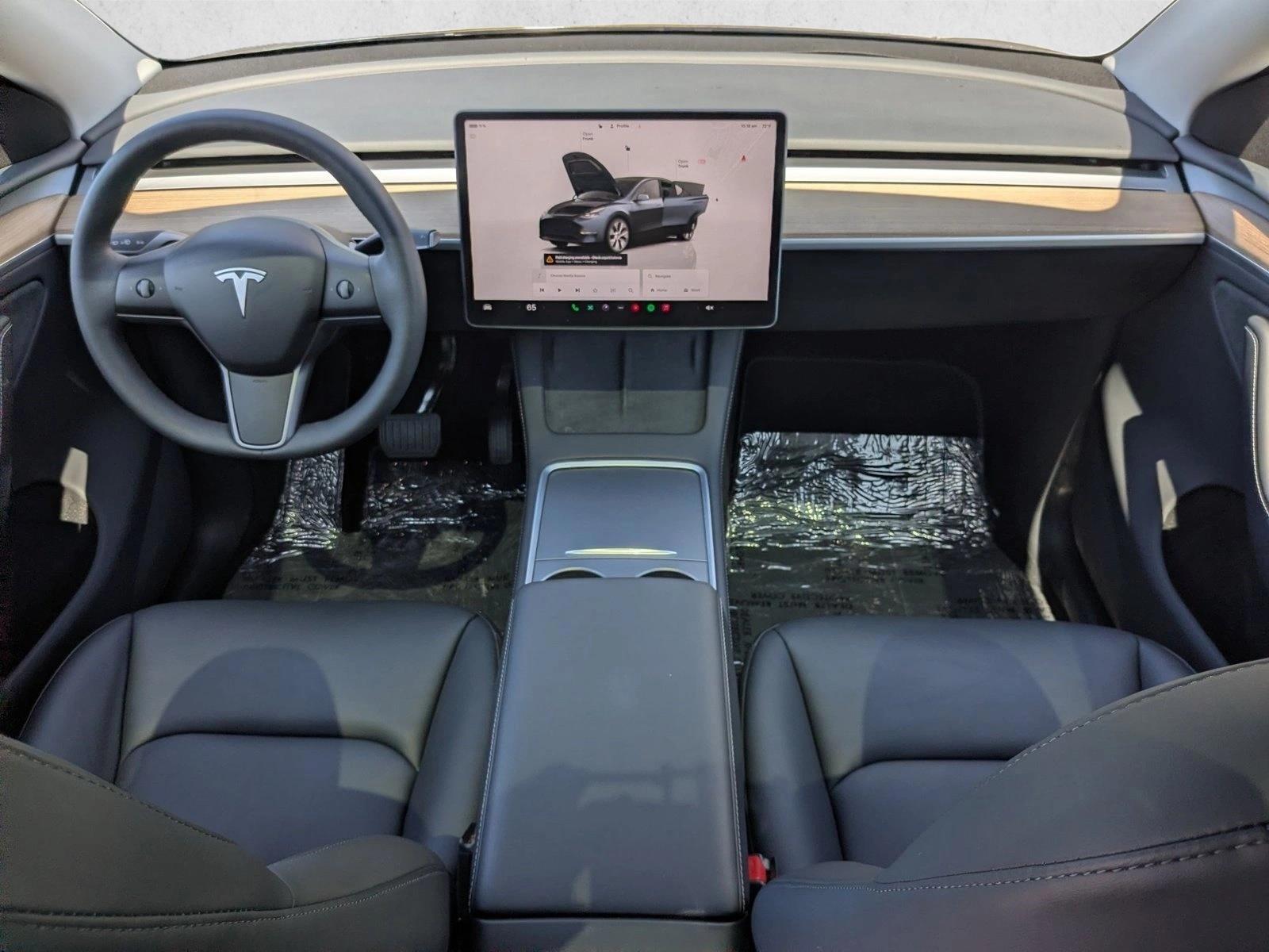 Thumbnail: 2024 Tesla Model Y - 3