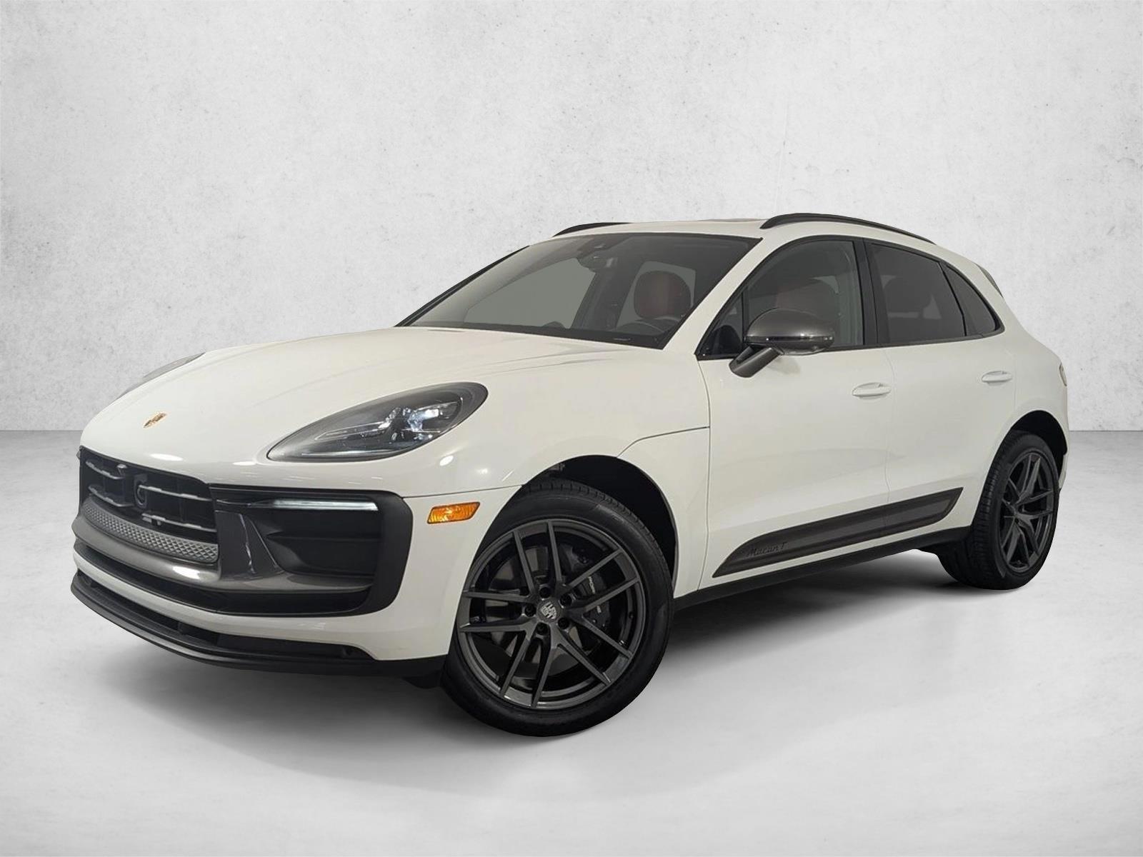 Thumbnail: 2026 Porsche Macan - 1