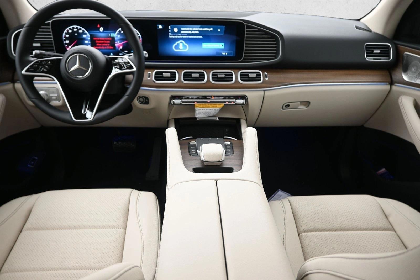 Thumbnail: 2026 Mercedes-Benz GLE - 3