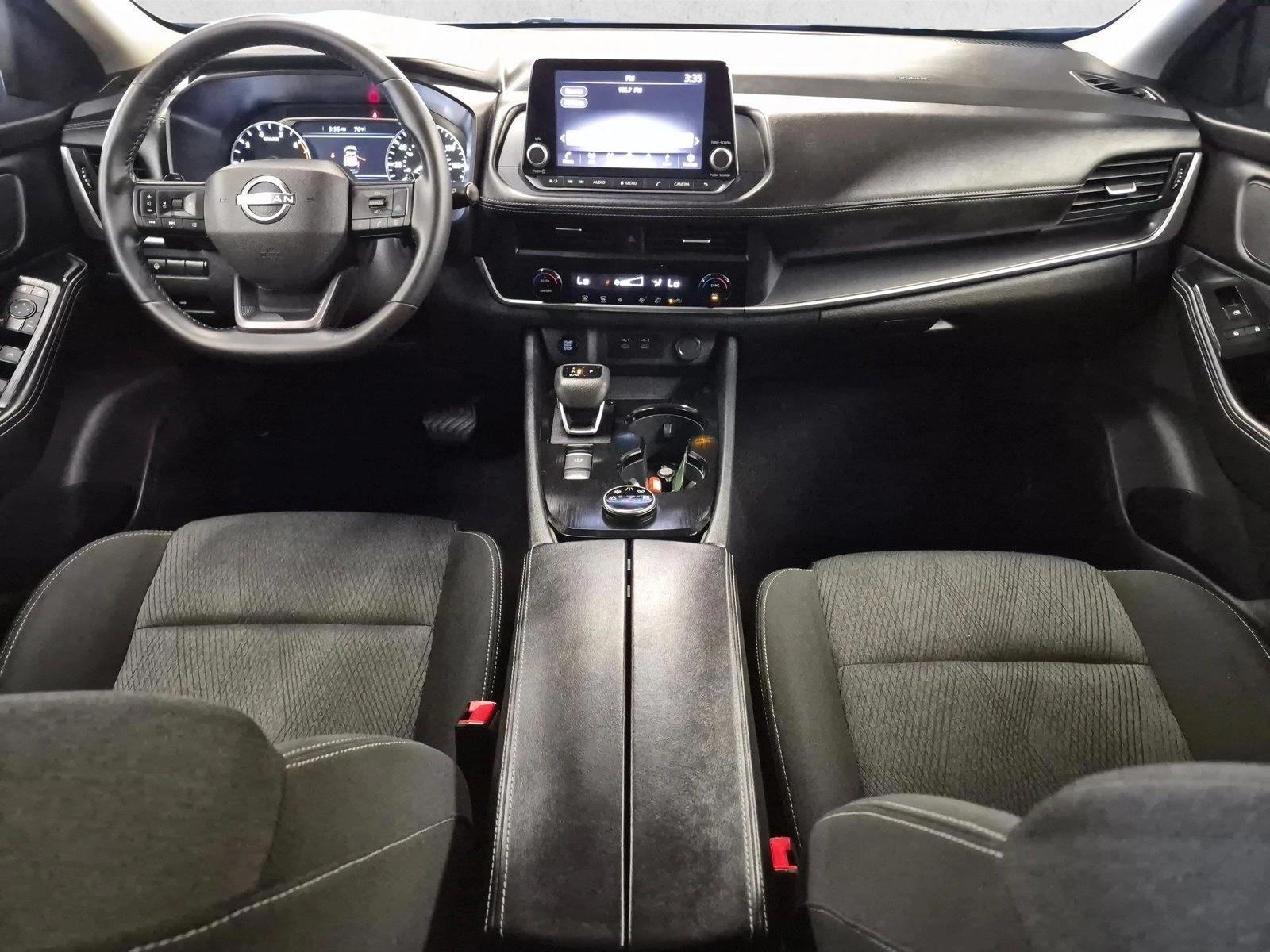 Thumbnail: 2025 Nissan Rogue - 4