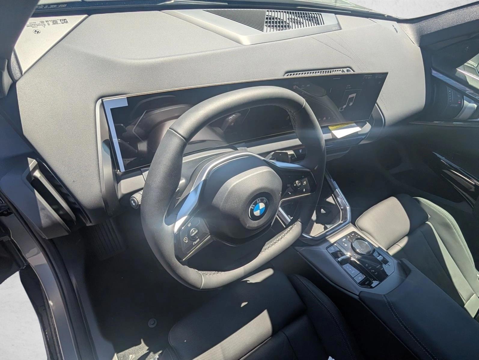 Thumbnail: 2026 BMW X3 - 3