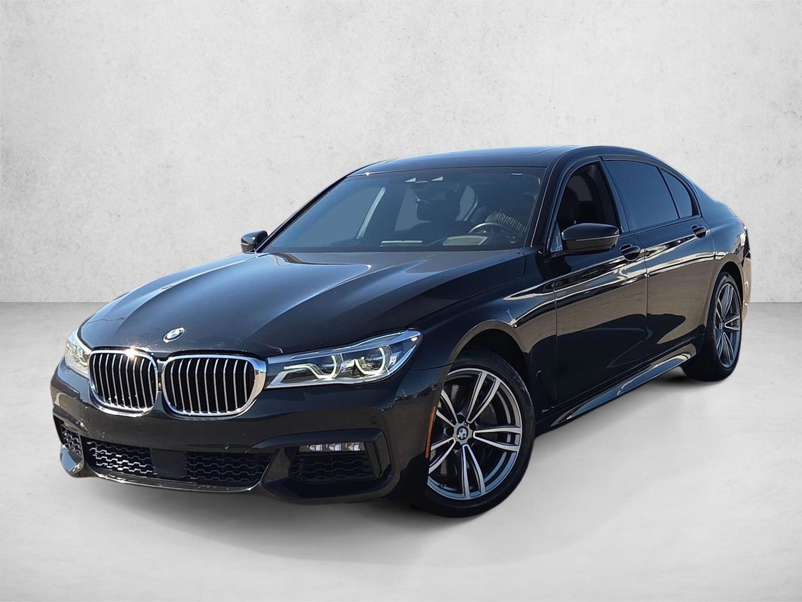 Thumbnail: 2016 BMW 7 Series - 1