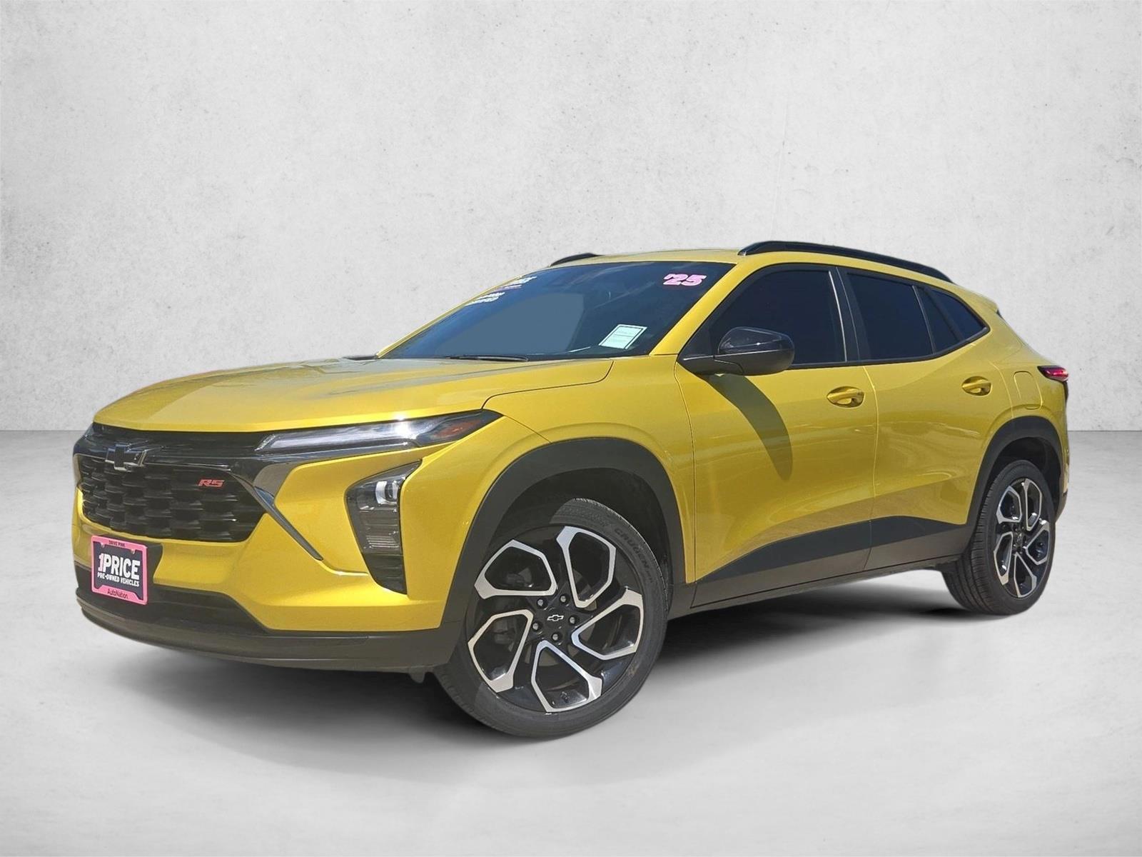 Thumbnail: 2025 Chevrolet Trax - 2