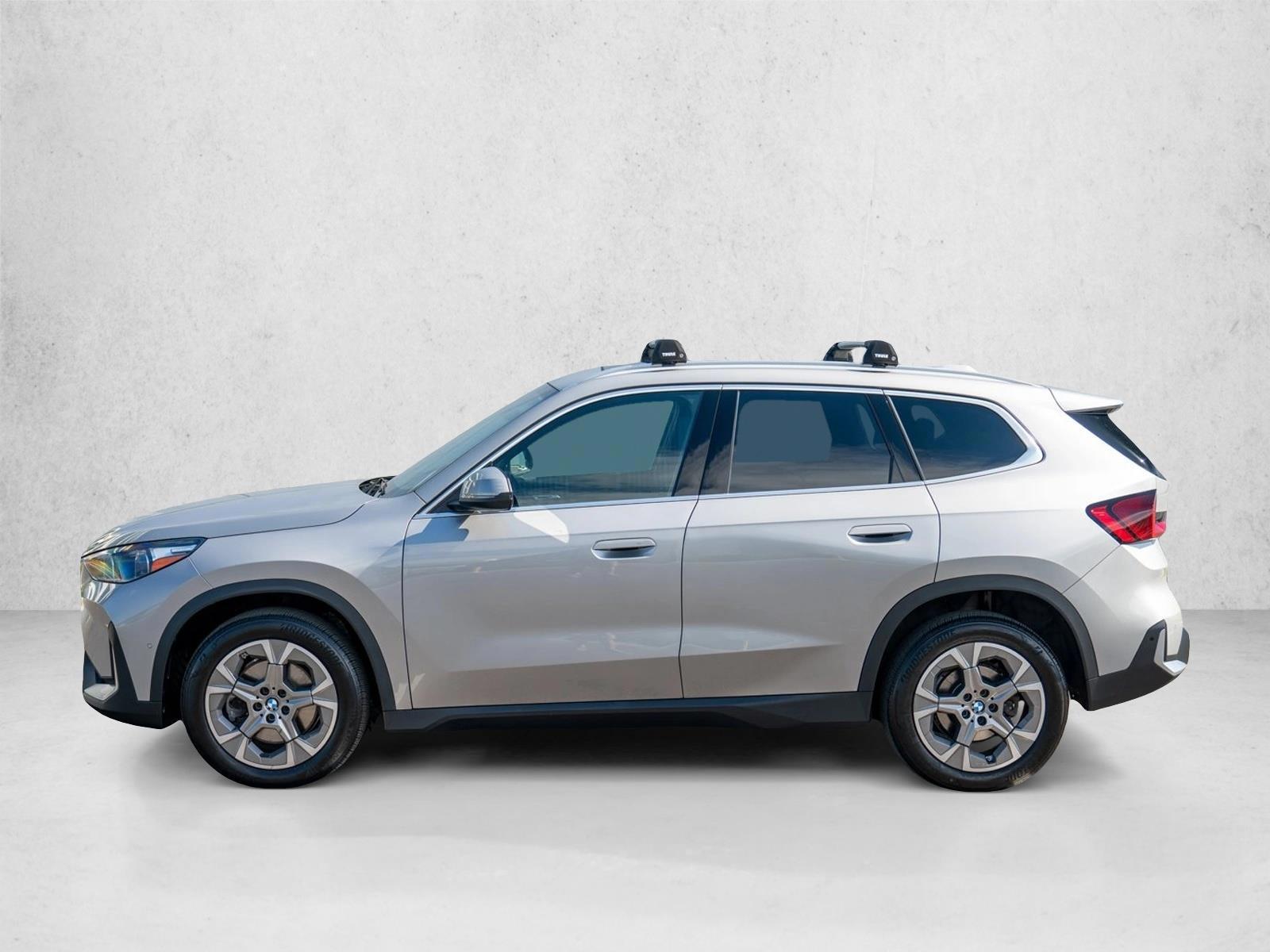 Thumbnail: 2023 BMW X1 - 2