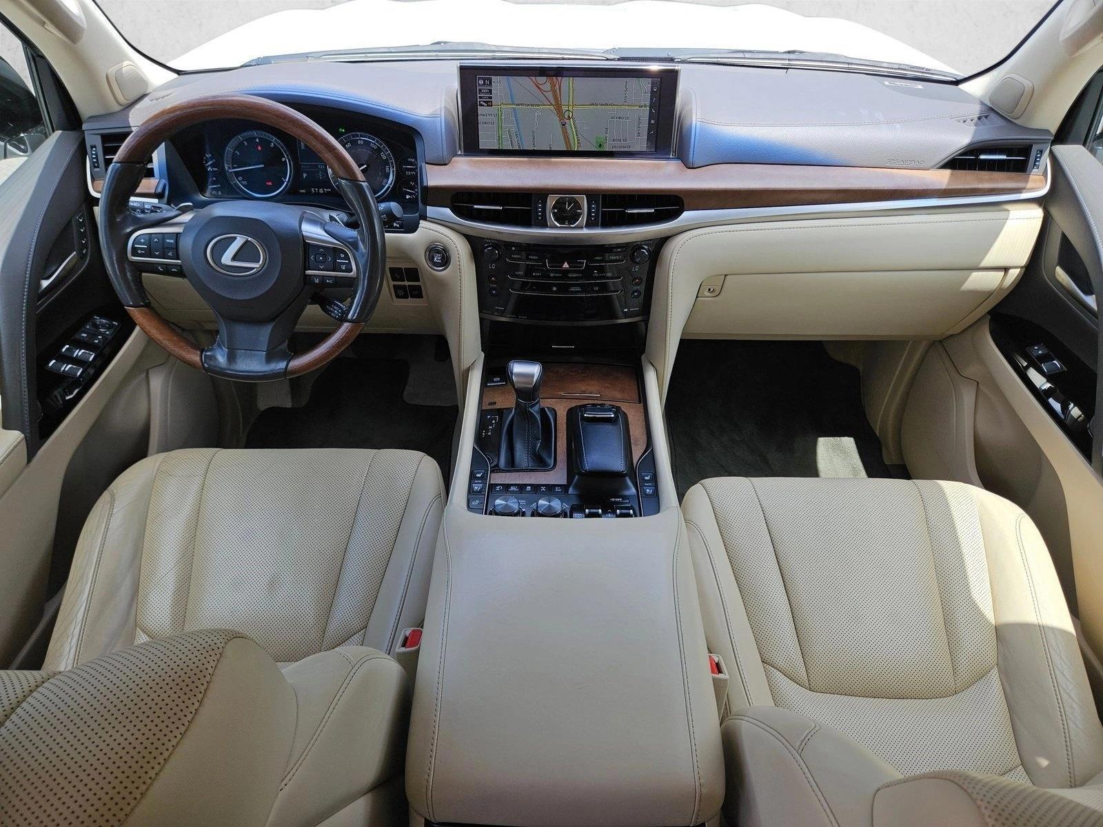 Thumbnail: 2019 Lexus LX - 3