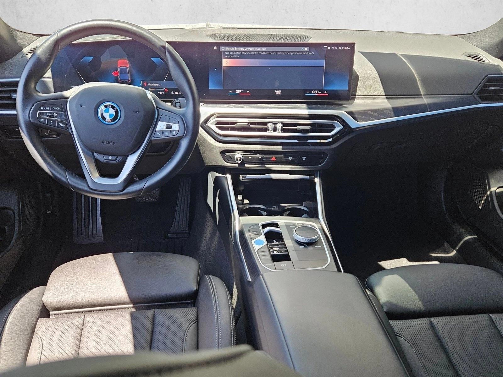 Thumbnail: 2023 BMW i4 - 3