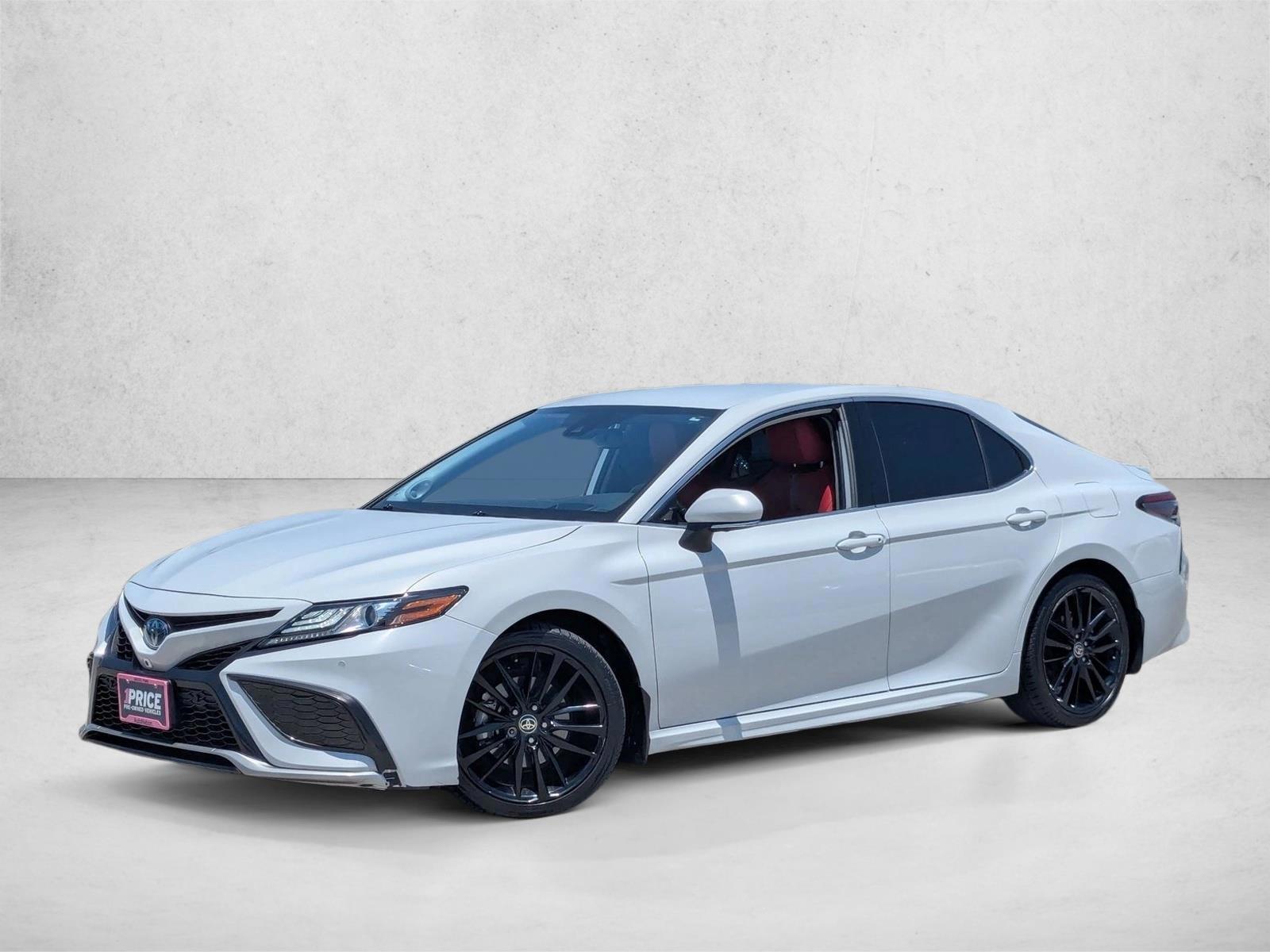 Thumbnail: 2022 Toyota Camry - 1