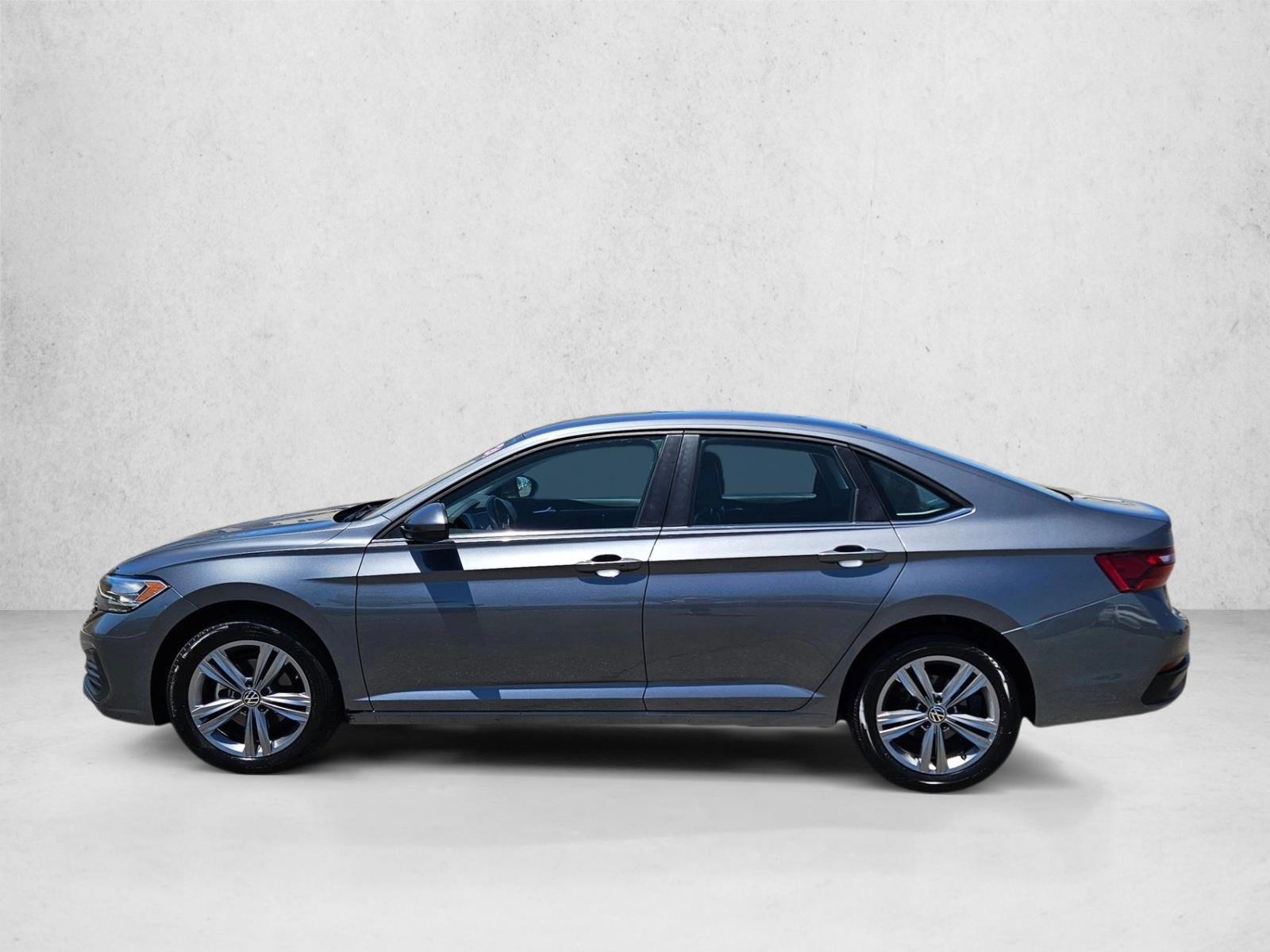 Thumbnail: 2024 Volkswagen Jetta - 2