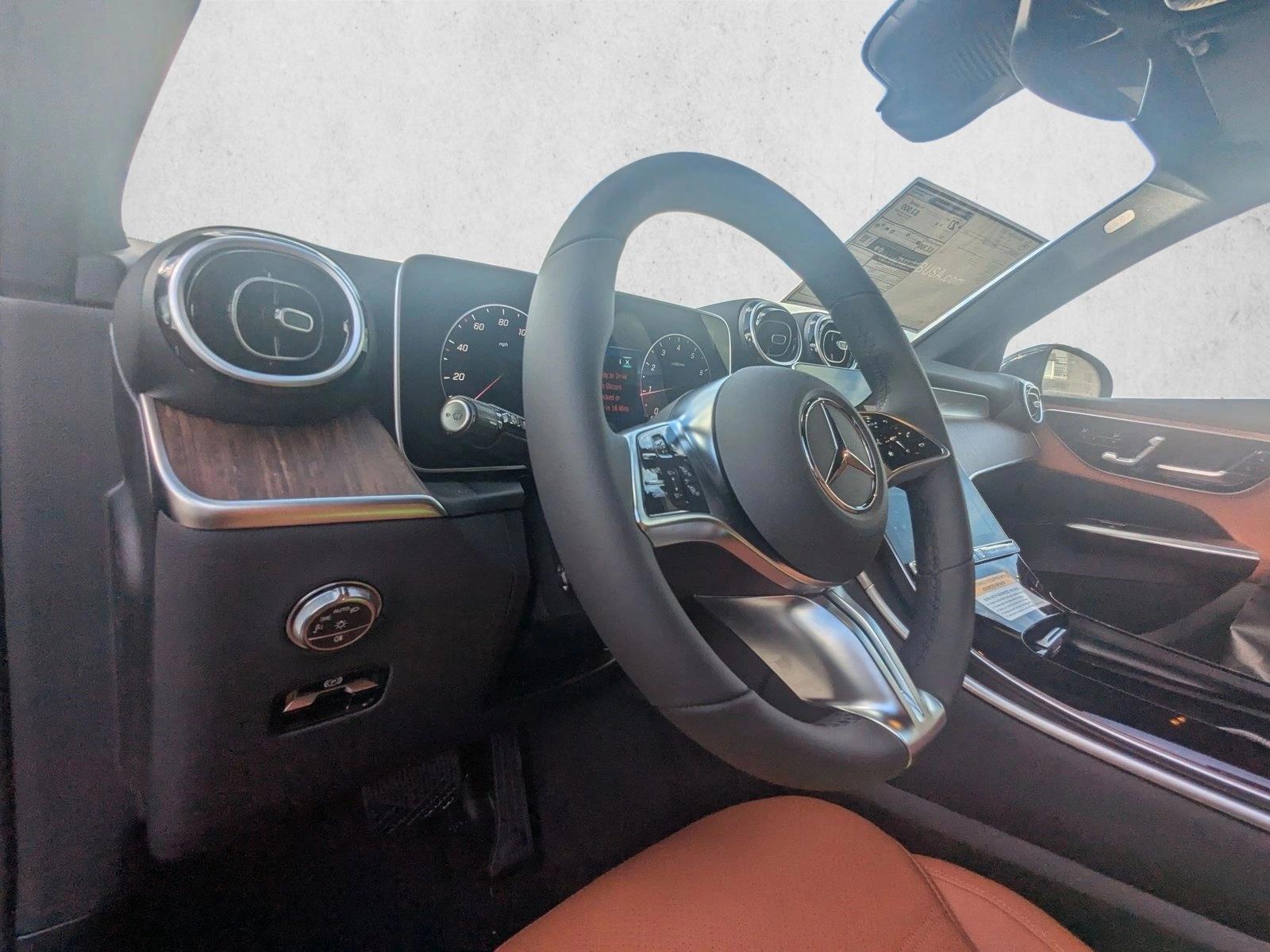 Thumbnail: 2026 Mercedes-Benz GLC - 3