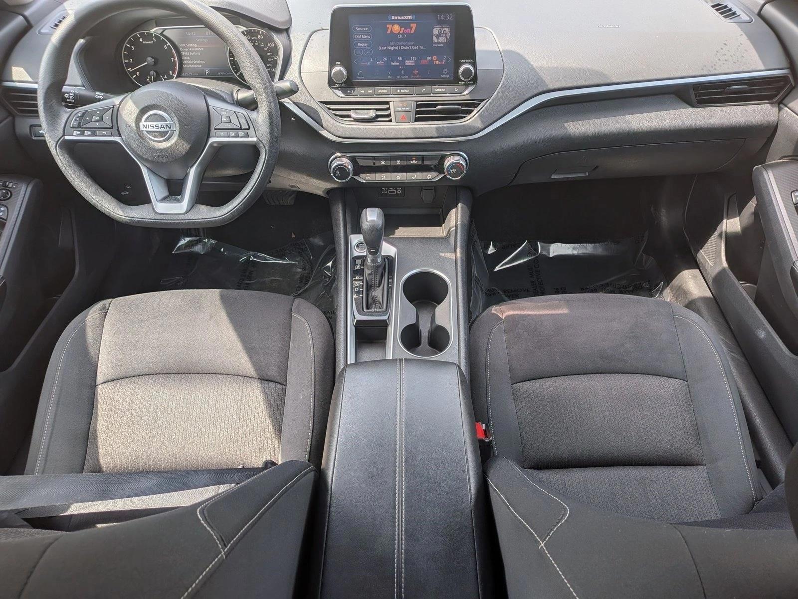Thumbnail: 2022 Nissan Altima - 3