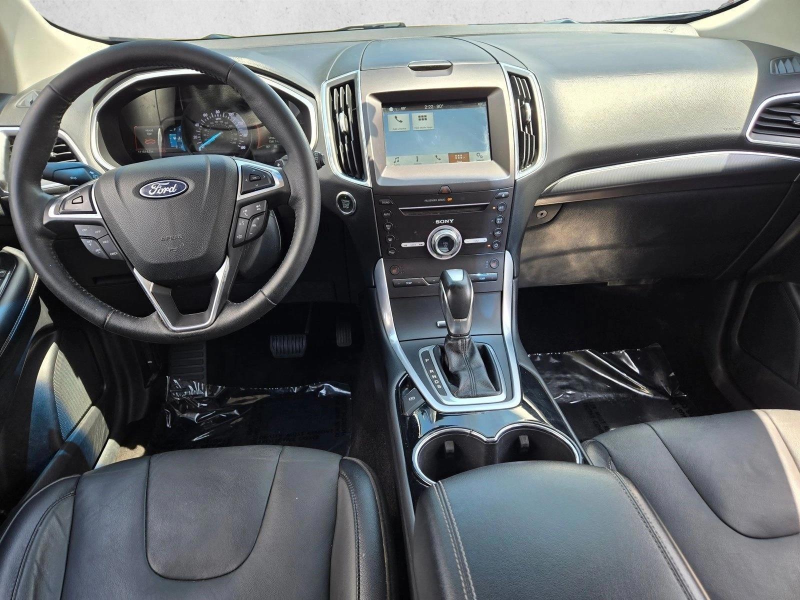 Thumbnail: 2018 Ford Edge - 3