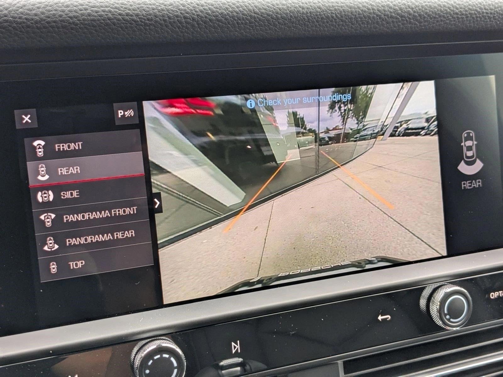 2026 Porsche Macan Base - Photo 19
