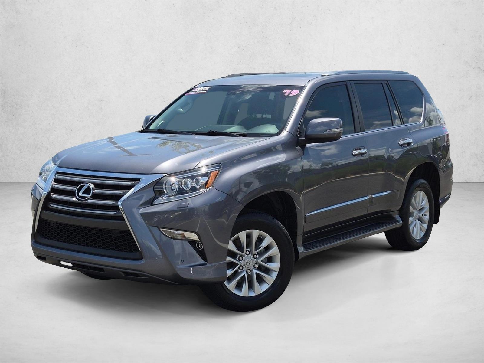 Thumbnail: 2019 Lexus GX - 1