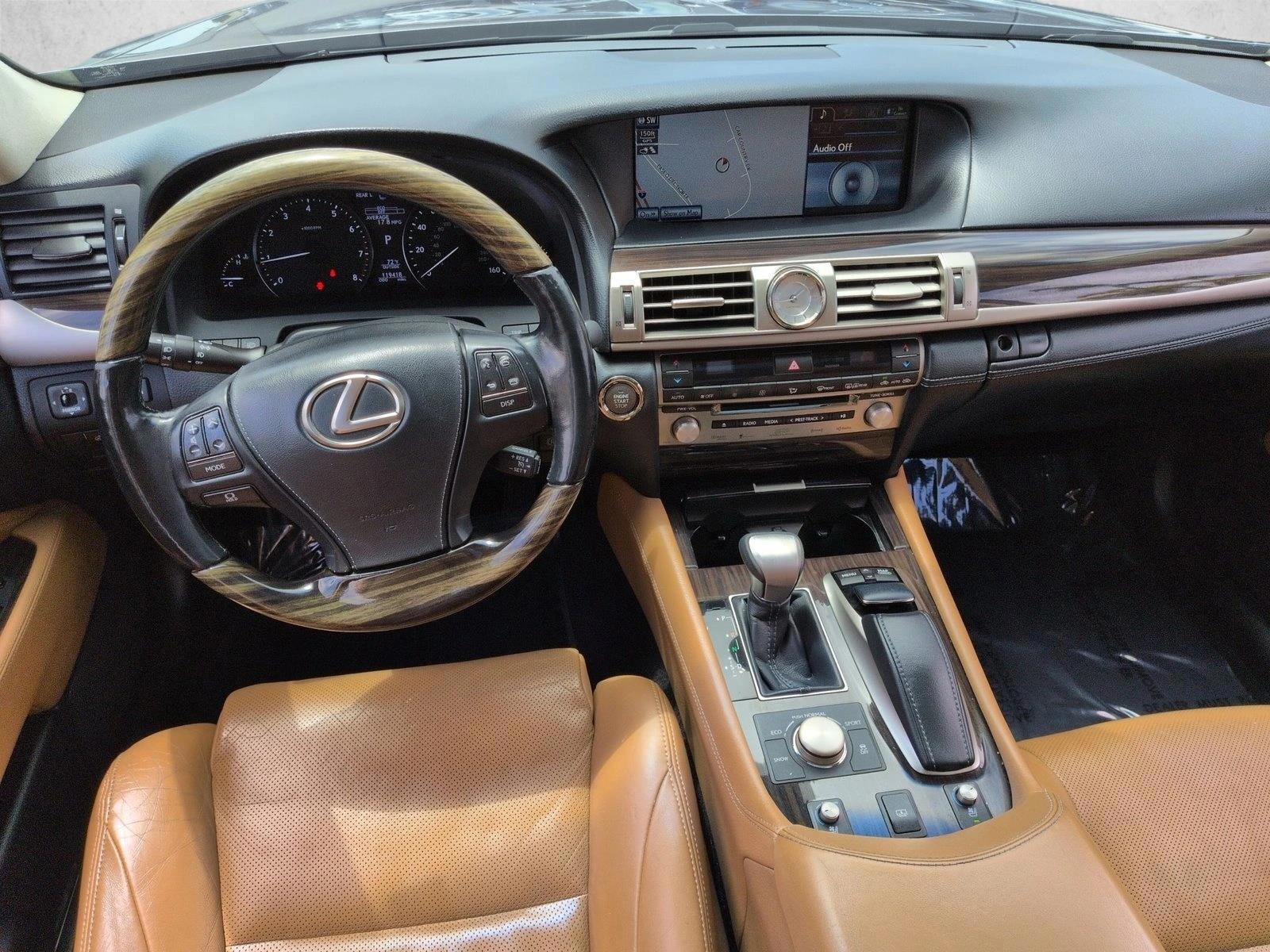 Thumbnail: 2013 Lexus LS - 4