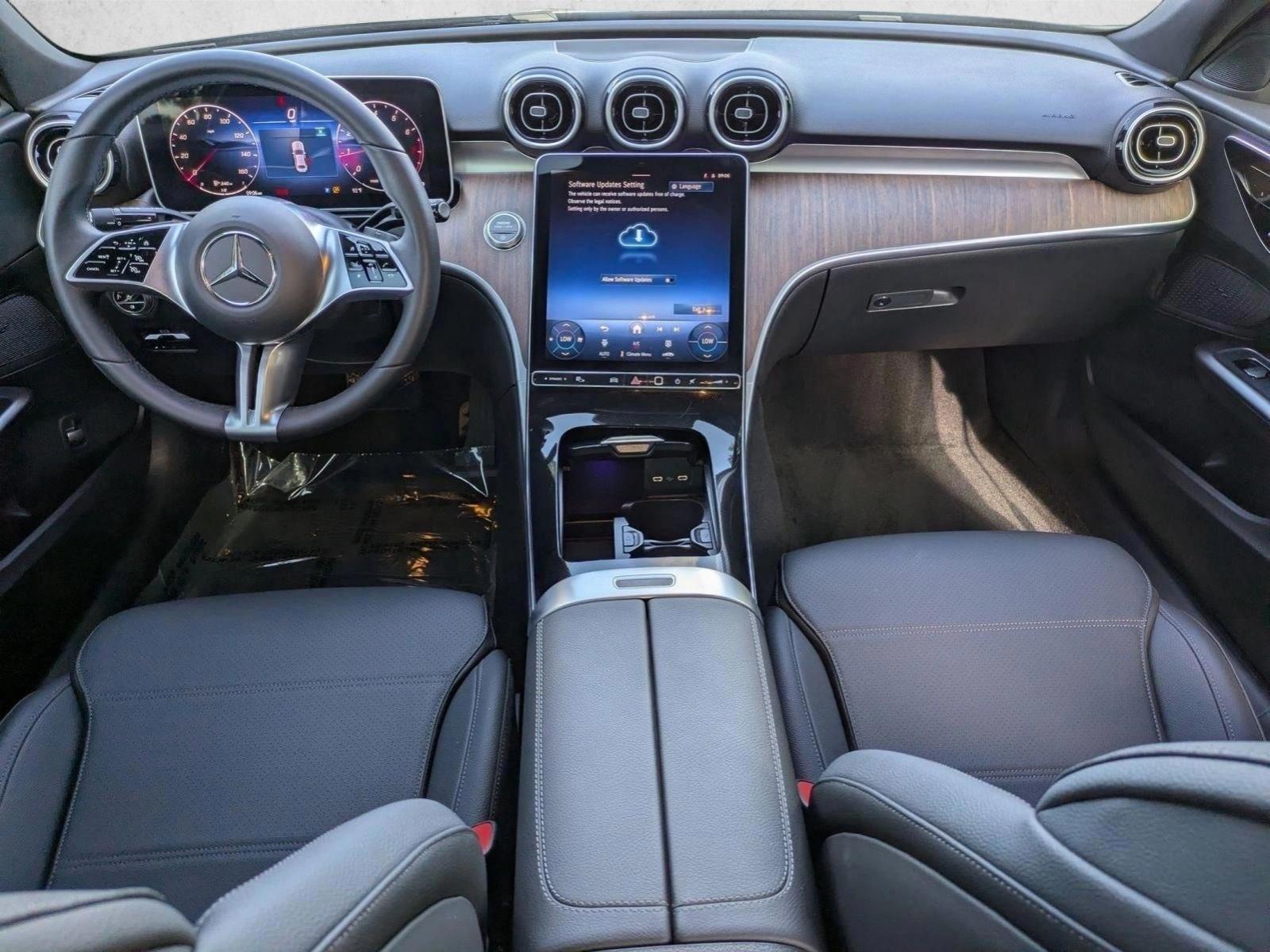 Thumbnail: 2026 Mercedes-Benz C-Class - 4