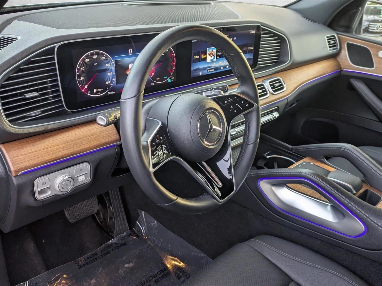 Thumbnail: 2025 Mercedes-Benz GLE - 3