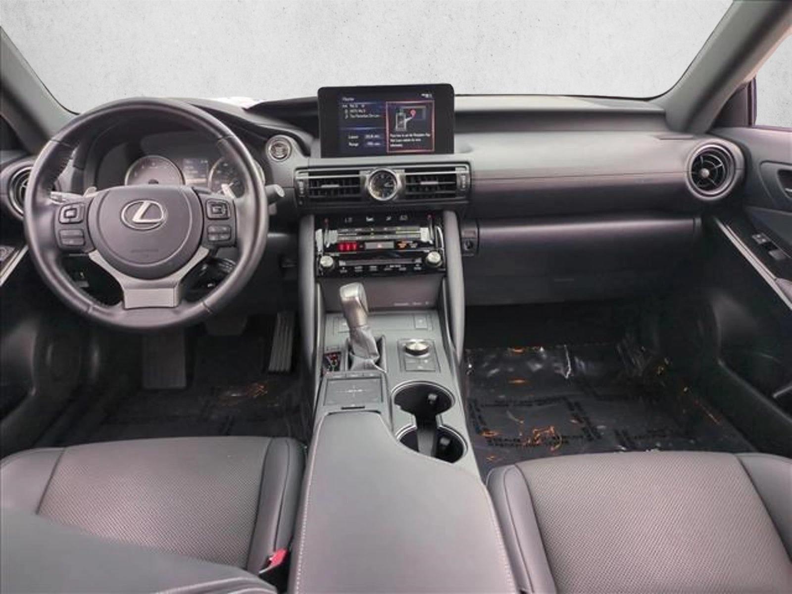 Thumbnail: 2025 Lexus IS - 3