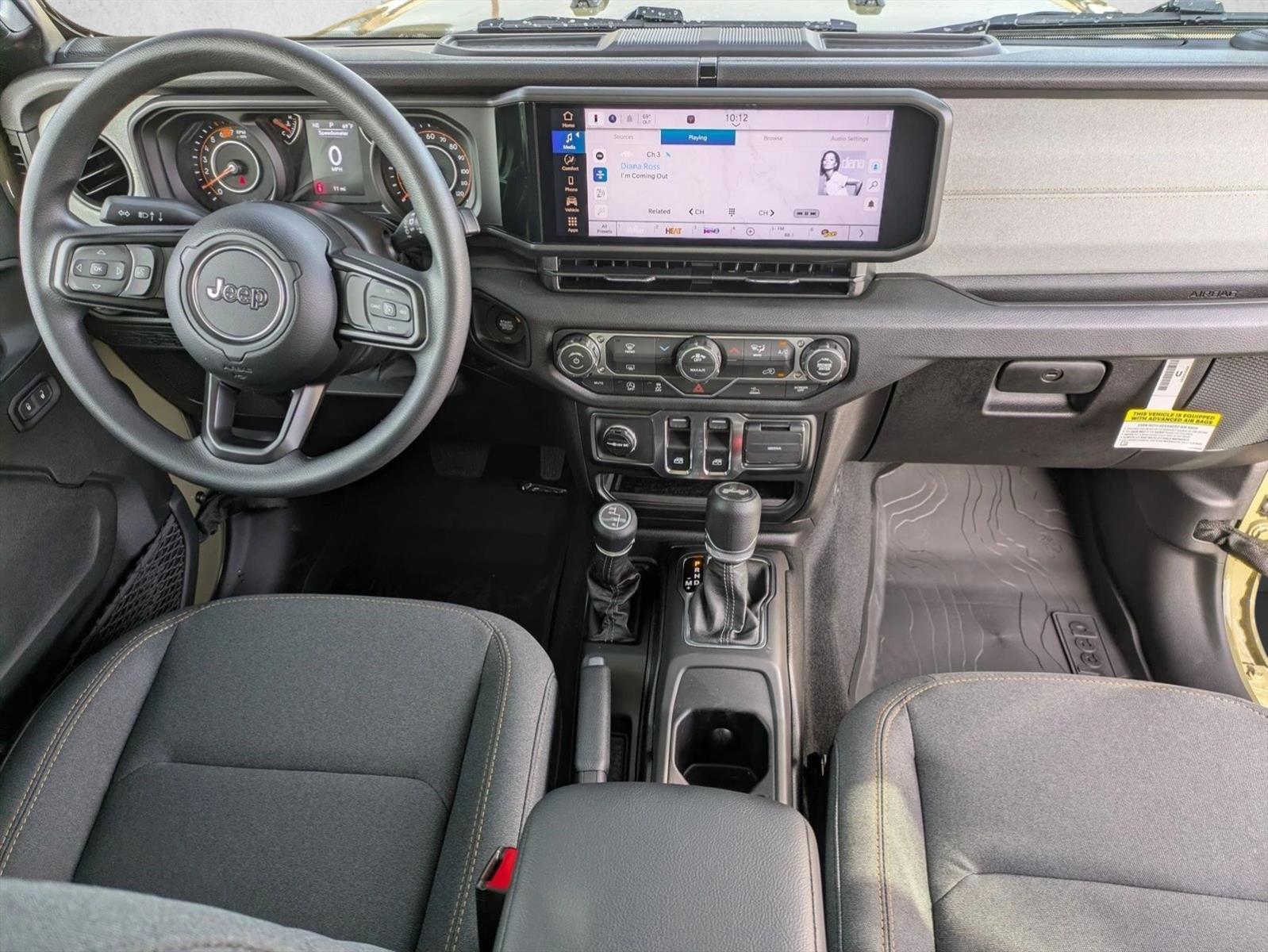 Thumbnail: 2026 Jeep Wrangler - 3