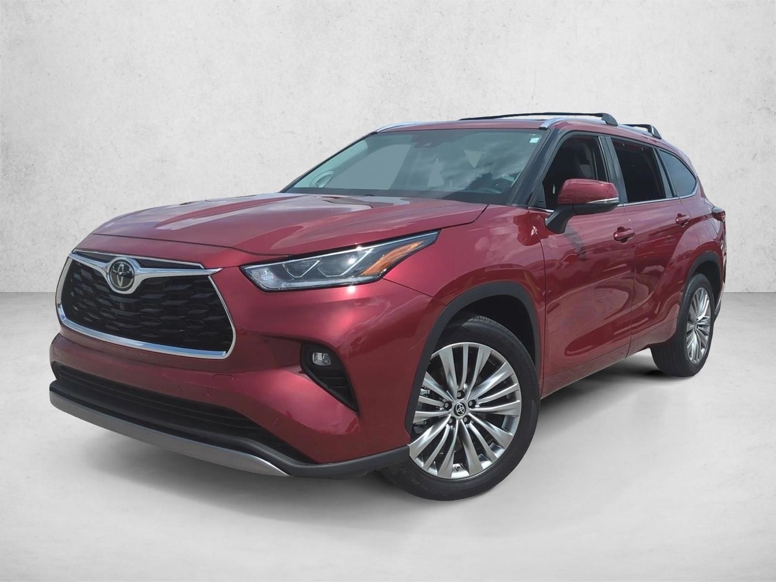 Thumbnail: 2022 Toyota Highlander - 1