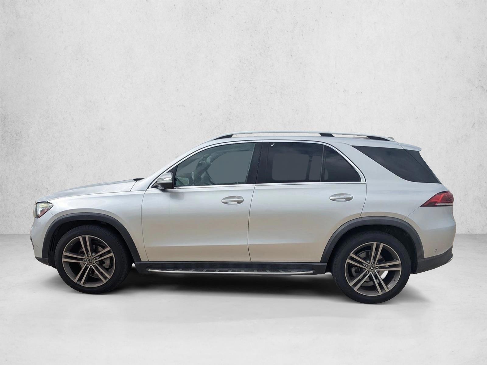 Thumbnail: 2020 Mercedes-Benz GLE - 2