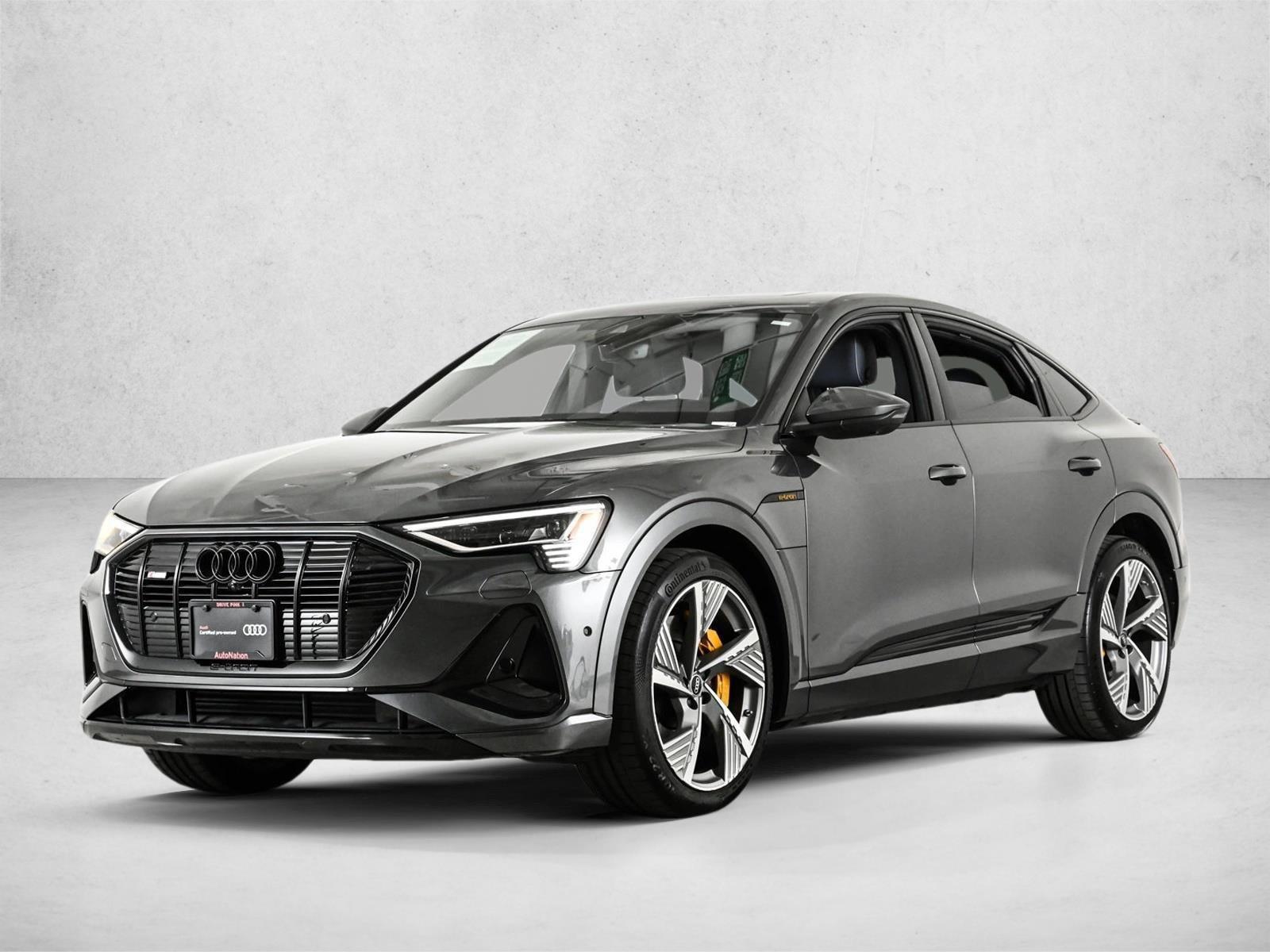 Thumbnail: 2023 Audi e-tron - 1