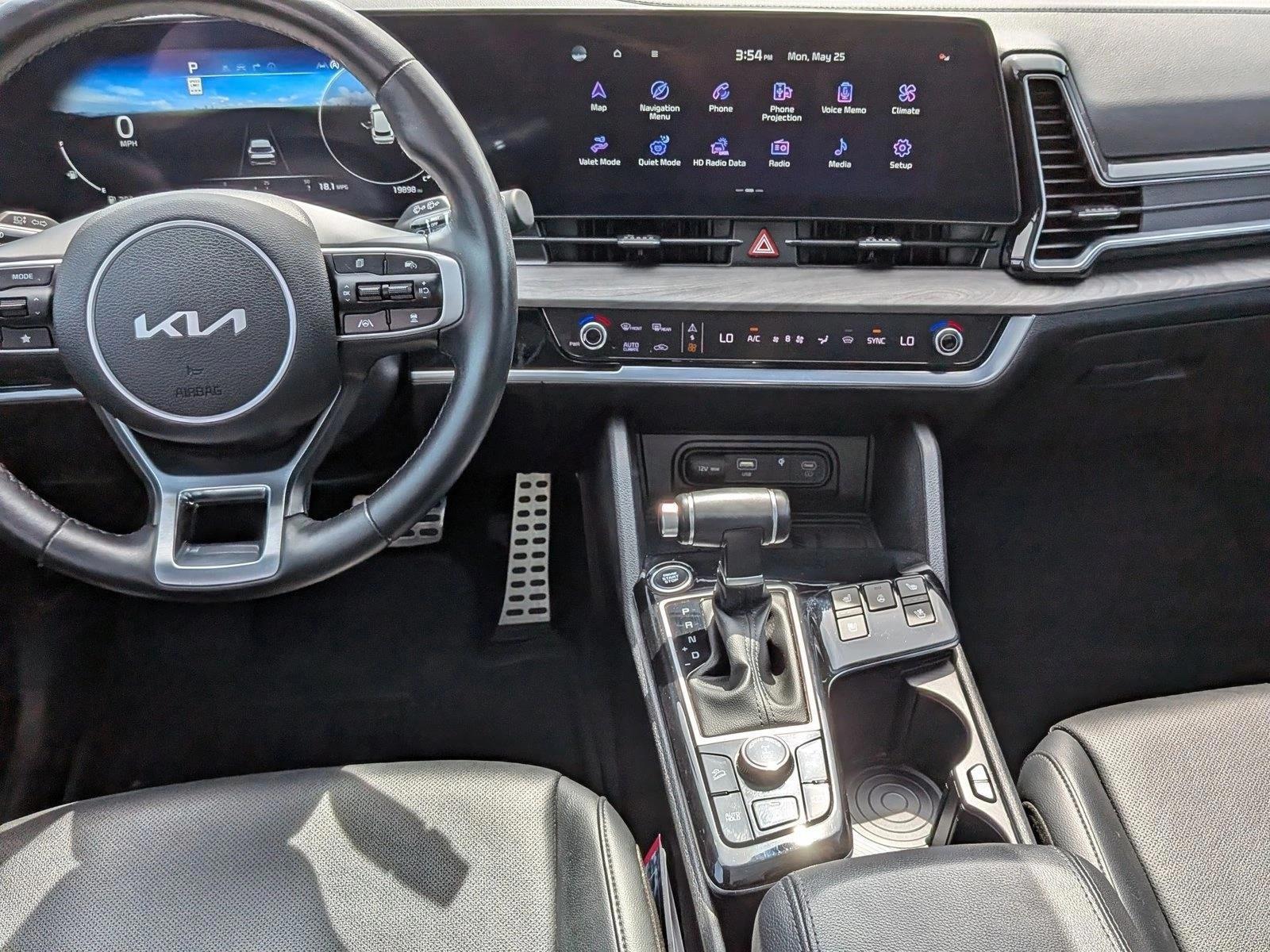 Thumbnail: 2024 Kia Sportage - 3