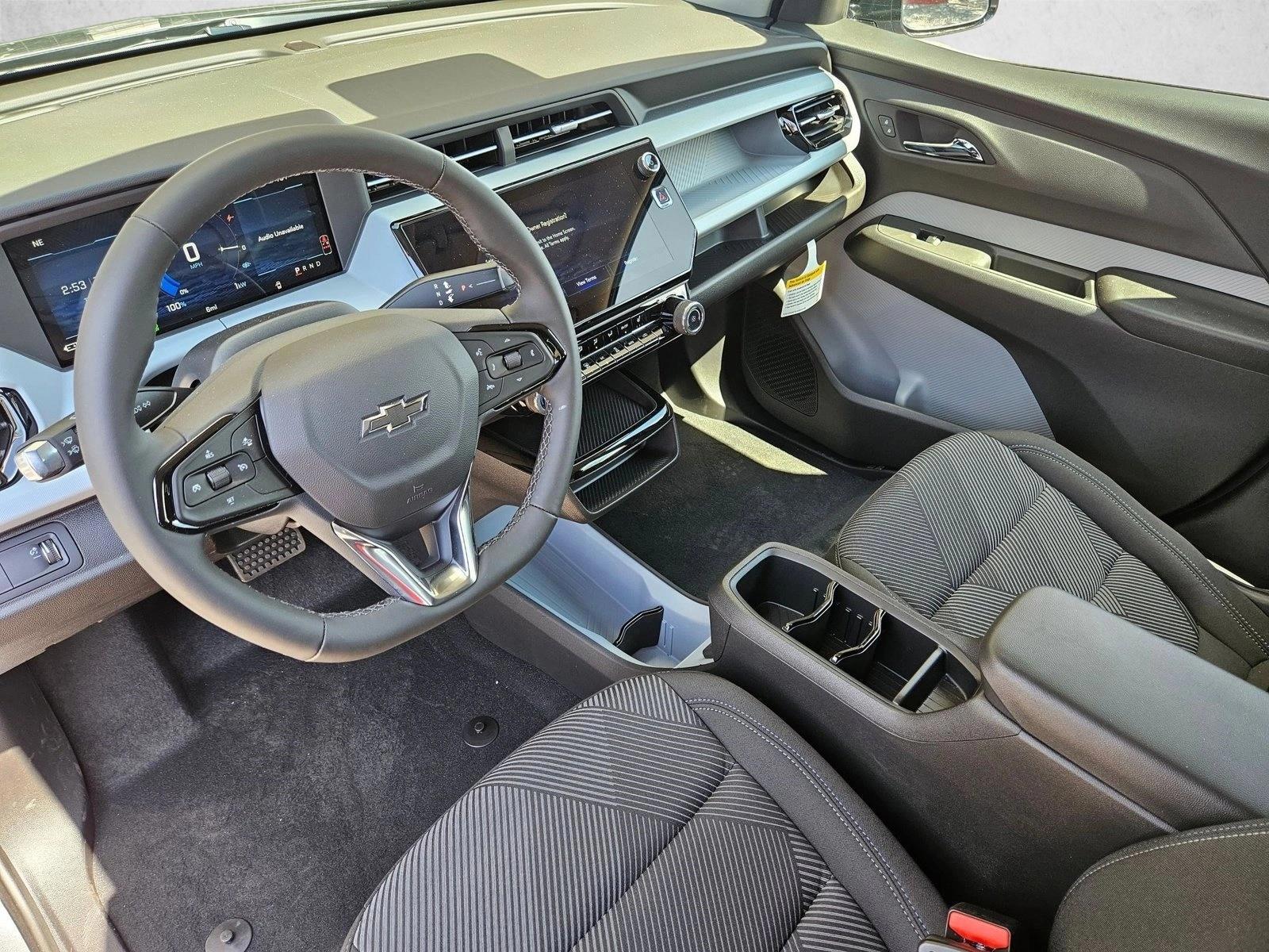 Thumbnail: 2027 Chevrolet Bolt EV - 3