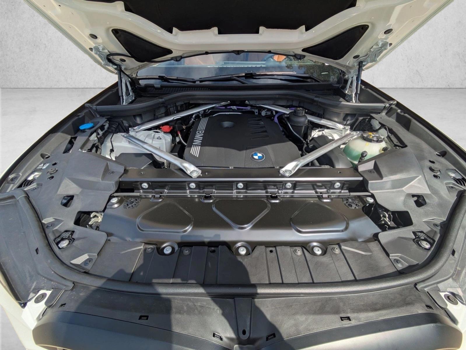 2026 BMW X5 40i - Photo 16