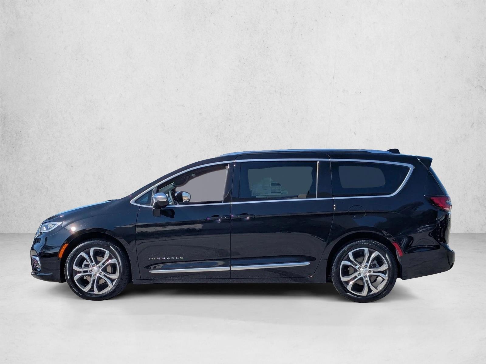 Thumbnail: 2026 Chrysler Pacifica - 2