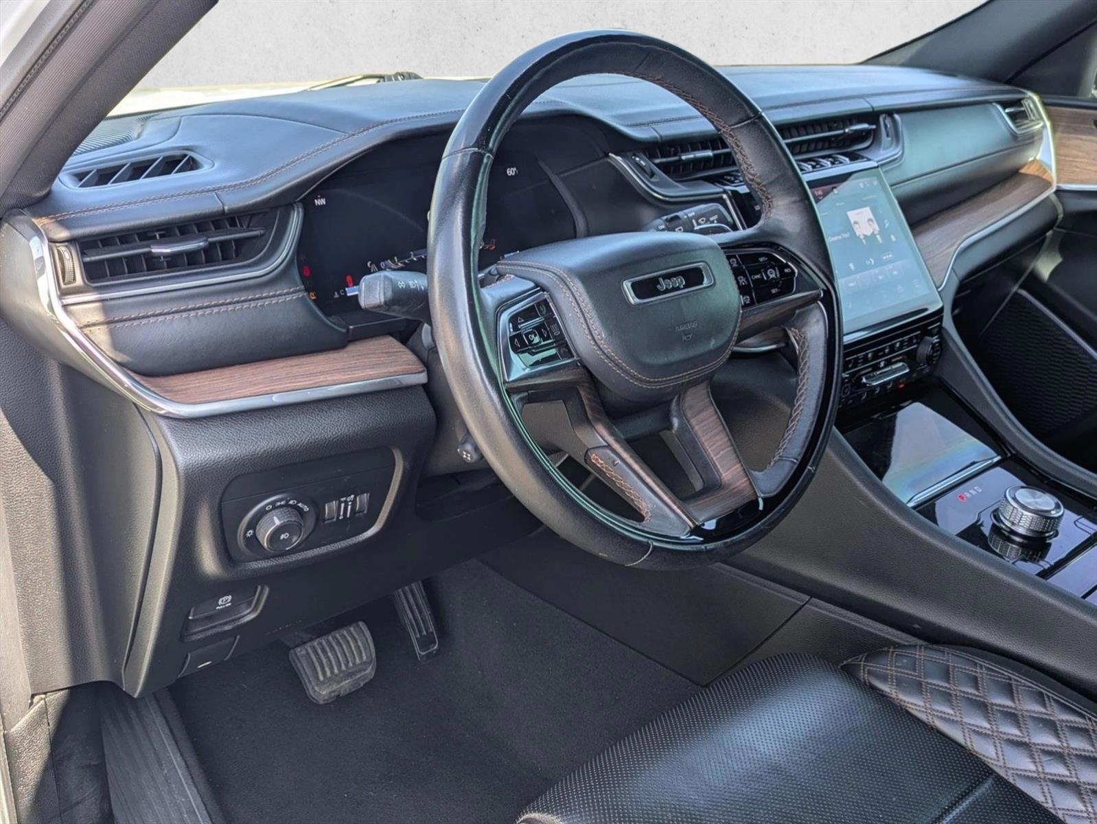 Thumbnail: 2023 Jeep Grand Cherokee - 3