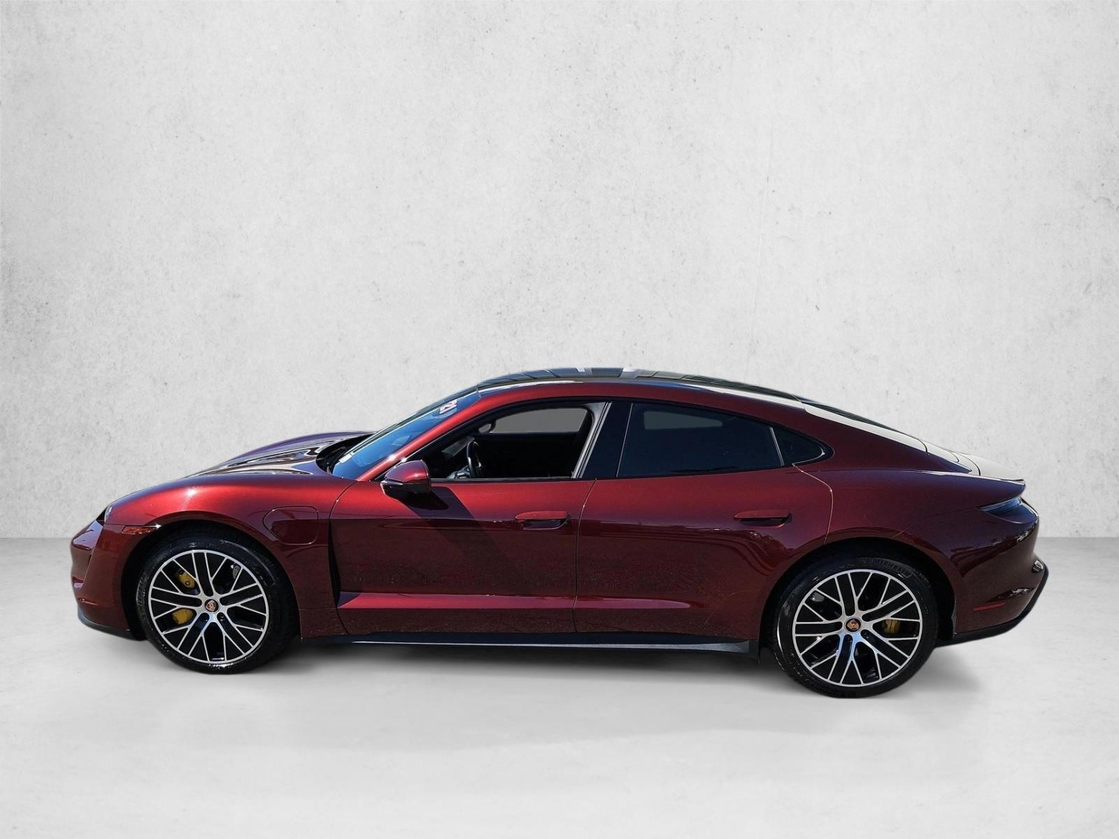 Thumbnail: 2021 Porsche Taycan - 2