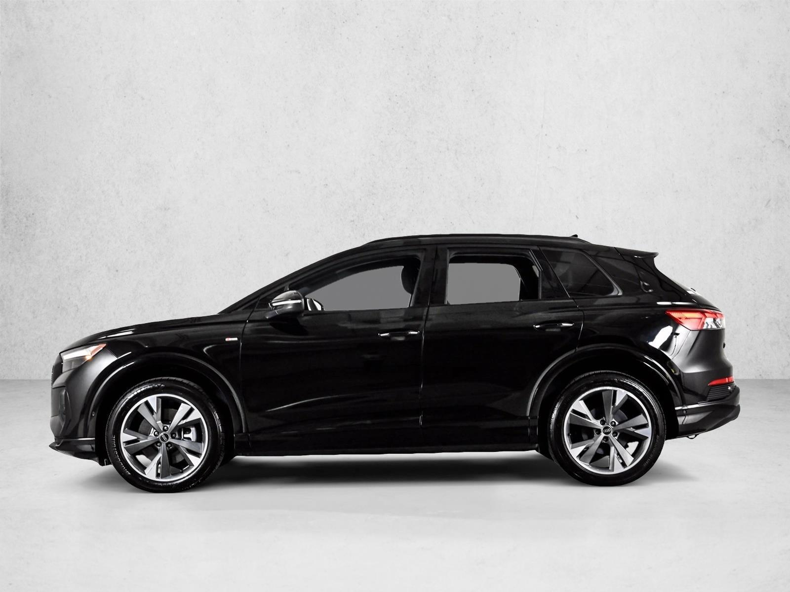 Thumbnail: 2023 Audi Q4 e-tron - 2