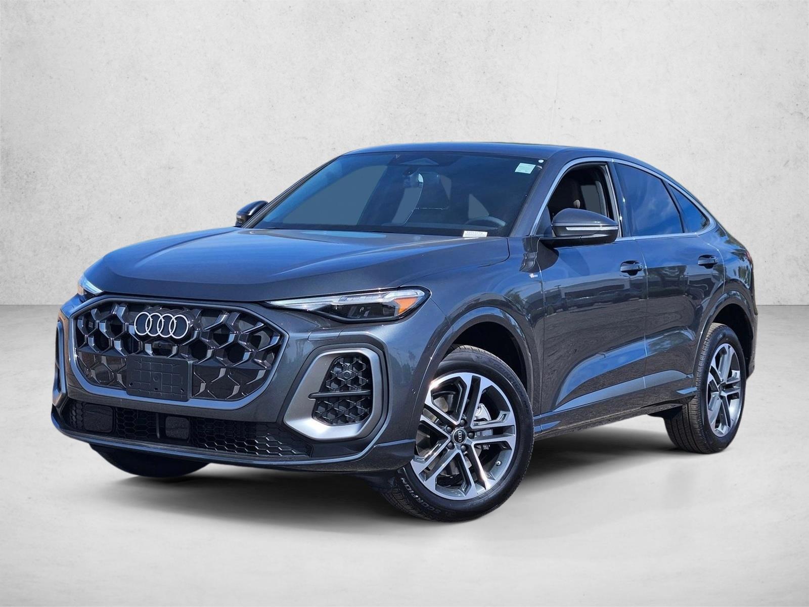 Thumbnail: 2026 Audi Q5 - 1