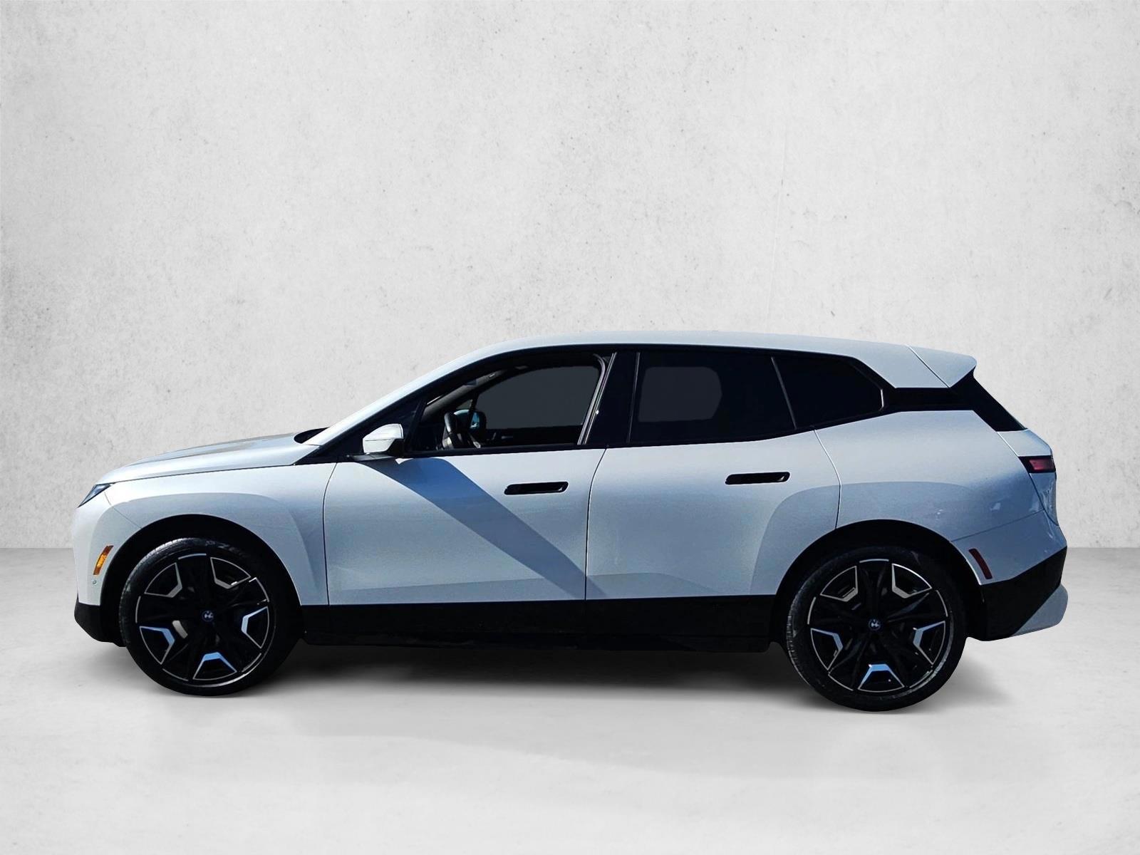 Thumbnail: 2024 BMW iX - 2