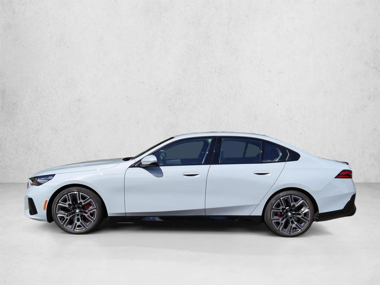 Thumbnail: 2026 BMW i5 - 2