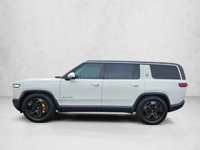 2023 Rivian R1S