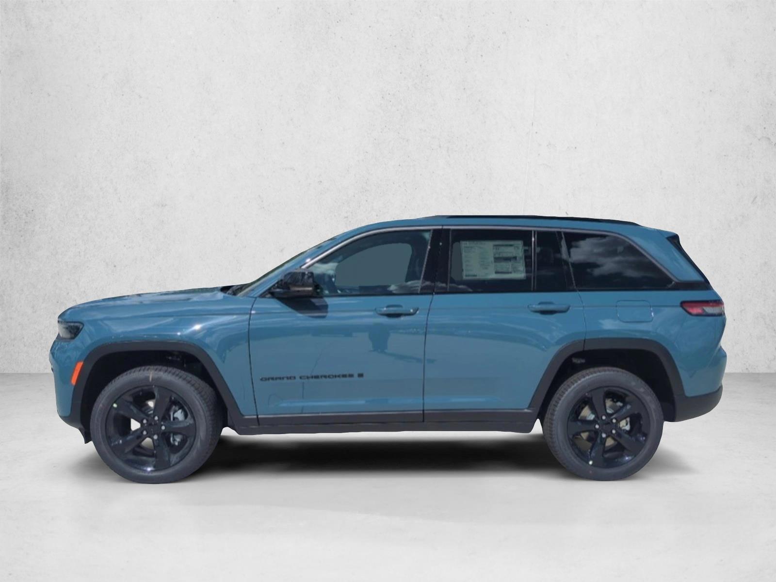 Thumbnail: 2026 Jeep Grand Cherokee L - 2