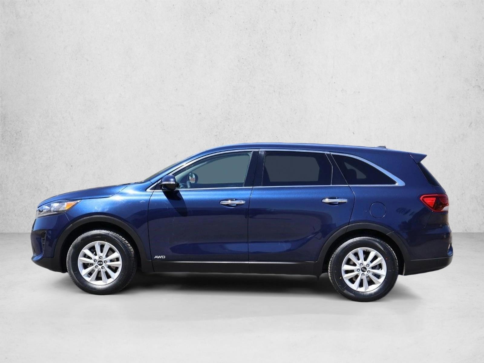 Thumbnail: 2019 Kia Sorento - 2