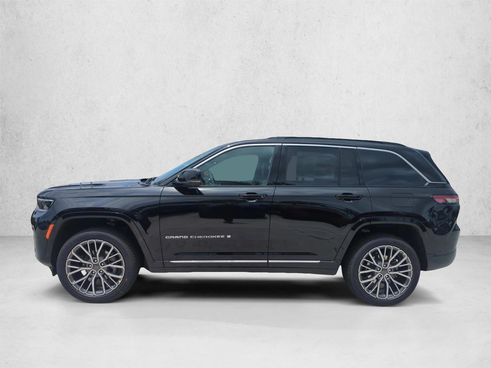 Thumbnail: 2026 Jeep Grand Cherokee - 2