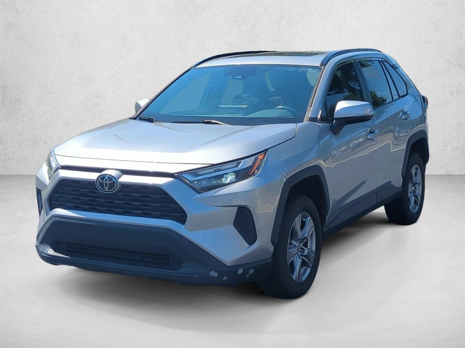 Thumbnail: 2022 Toyota RAV4 - 1