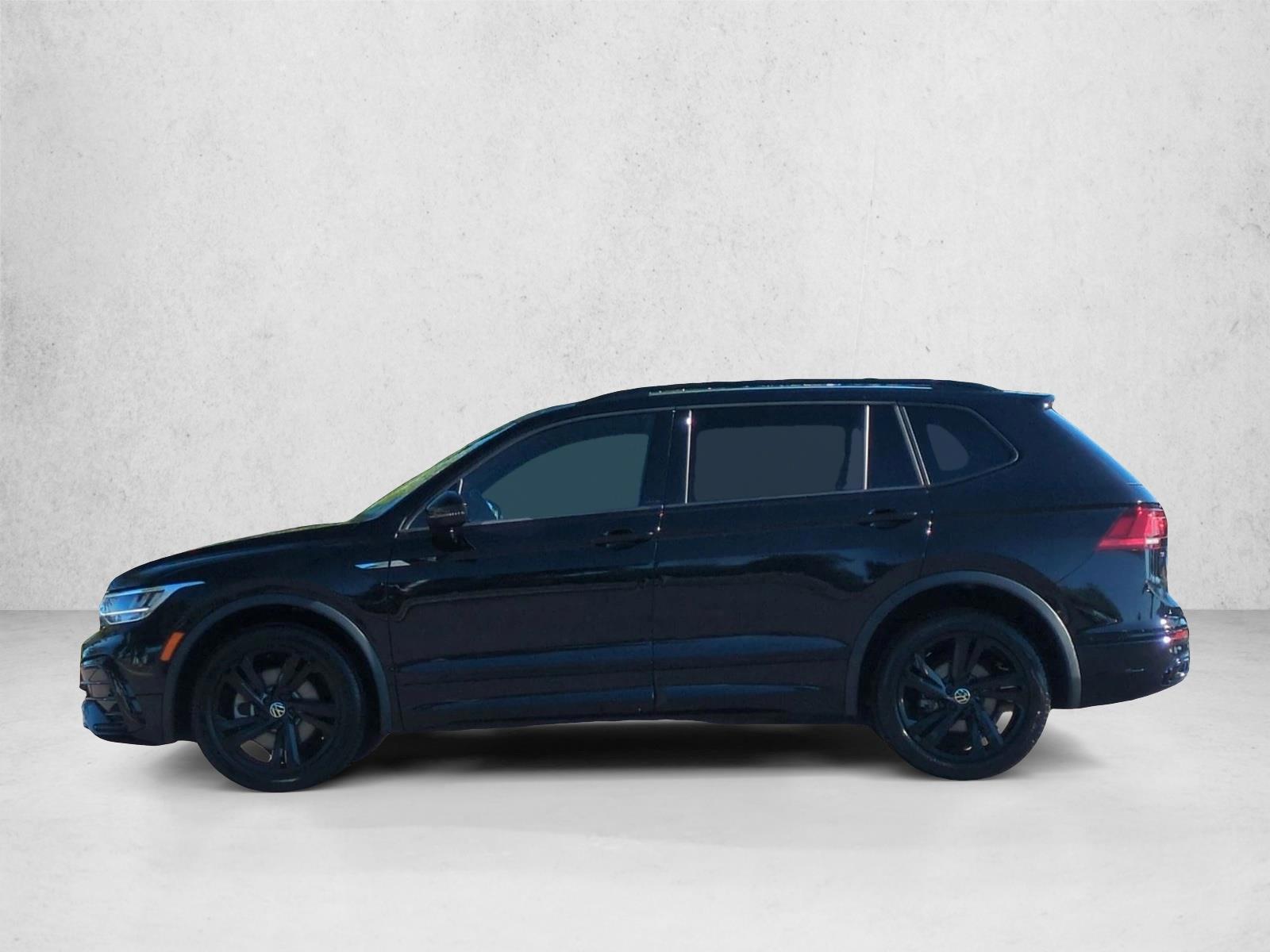 Thumbnail: 2024 Volkswagen Tiguan - 2