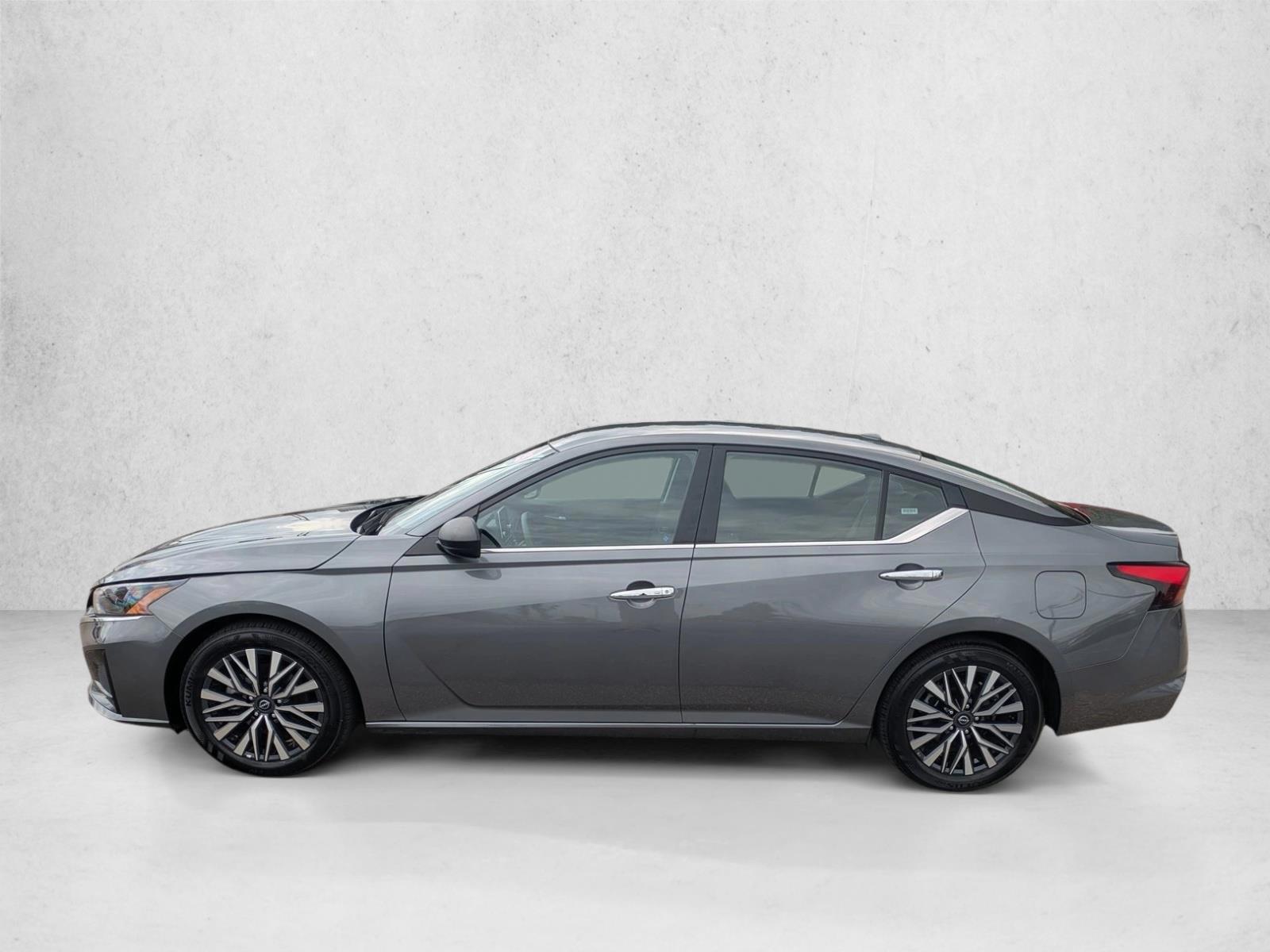 Thumbnail: 2025 Nissan Altima - 2