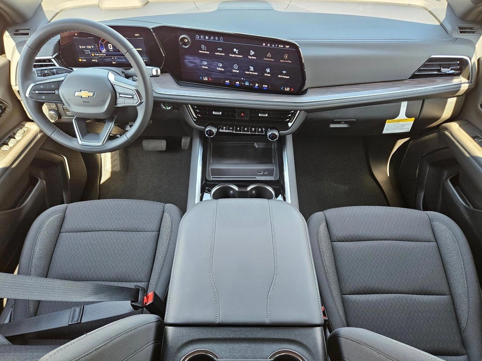 Thumbnail: 2026 Chevrolet Suburban - 4