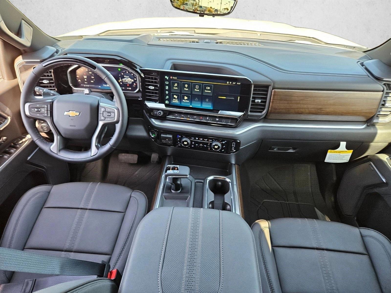 Thumbnail: 2026 Chevrolet Silverado 1500 - 3