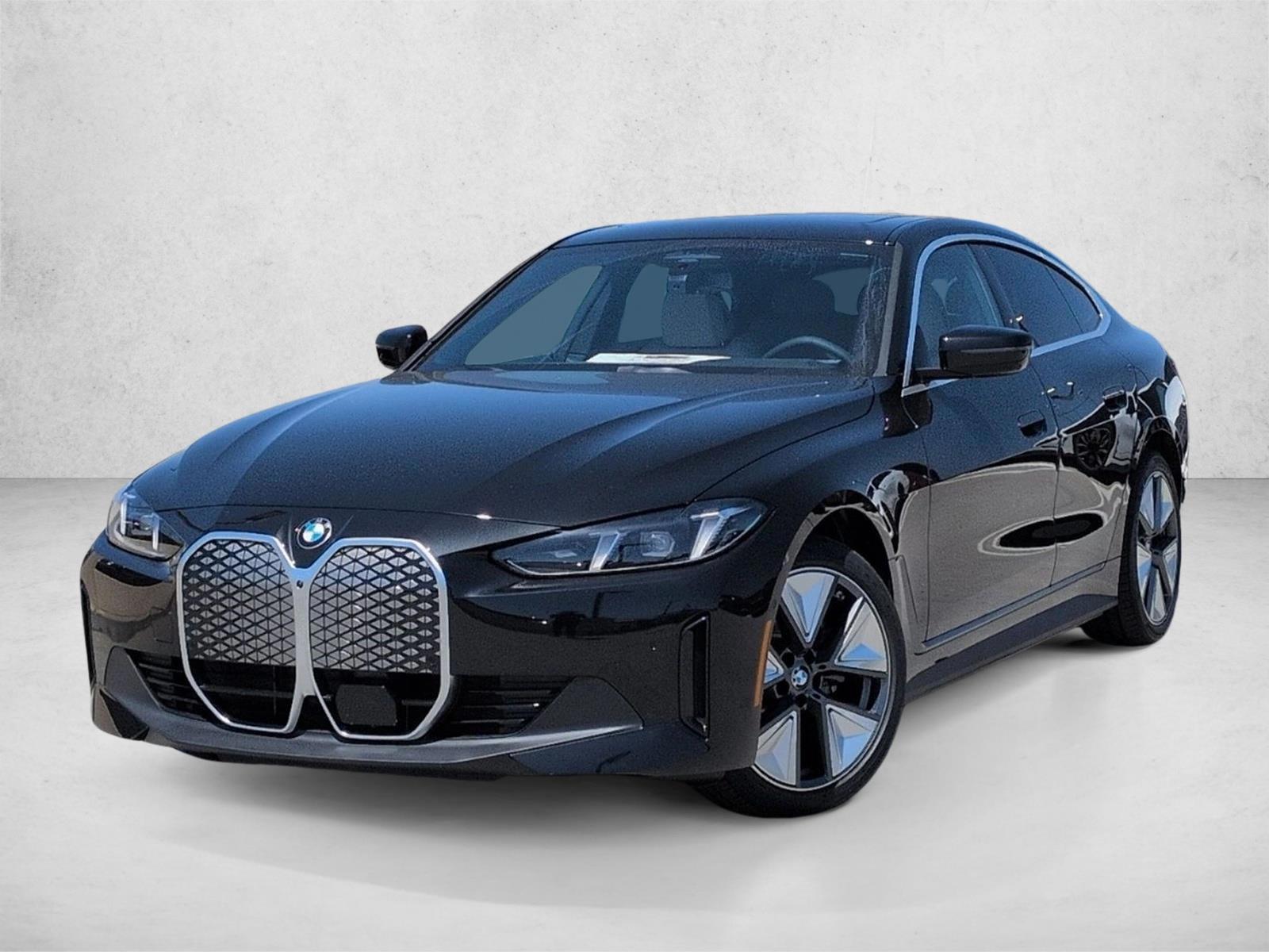 Thumbnail: 2026 BMW i4 - 1
