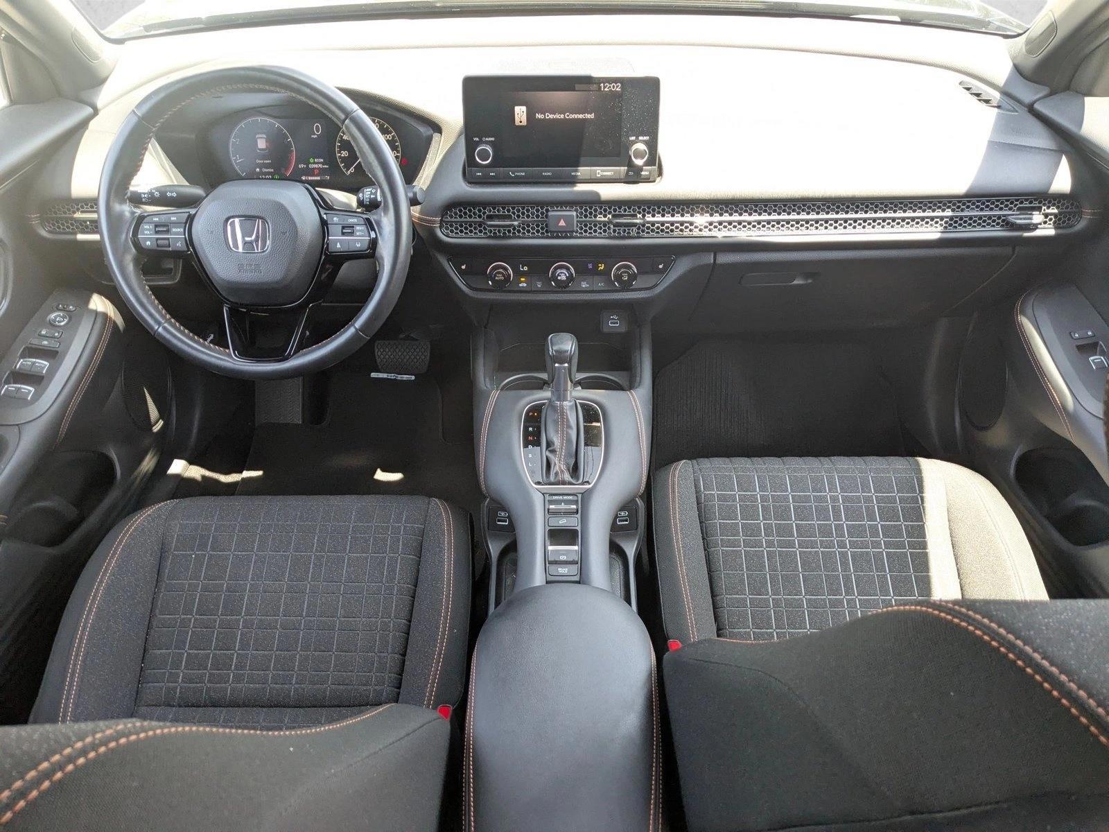 Thumbnail: 2023 Honda HR-V - 3