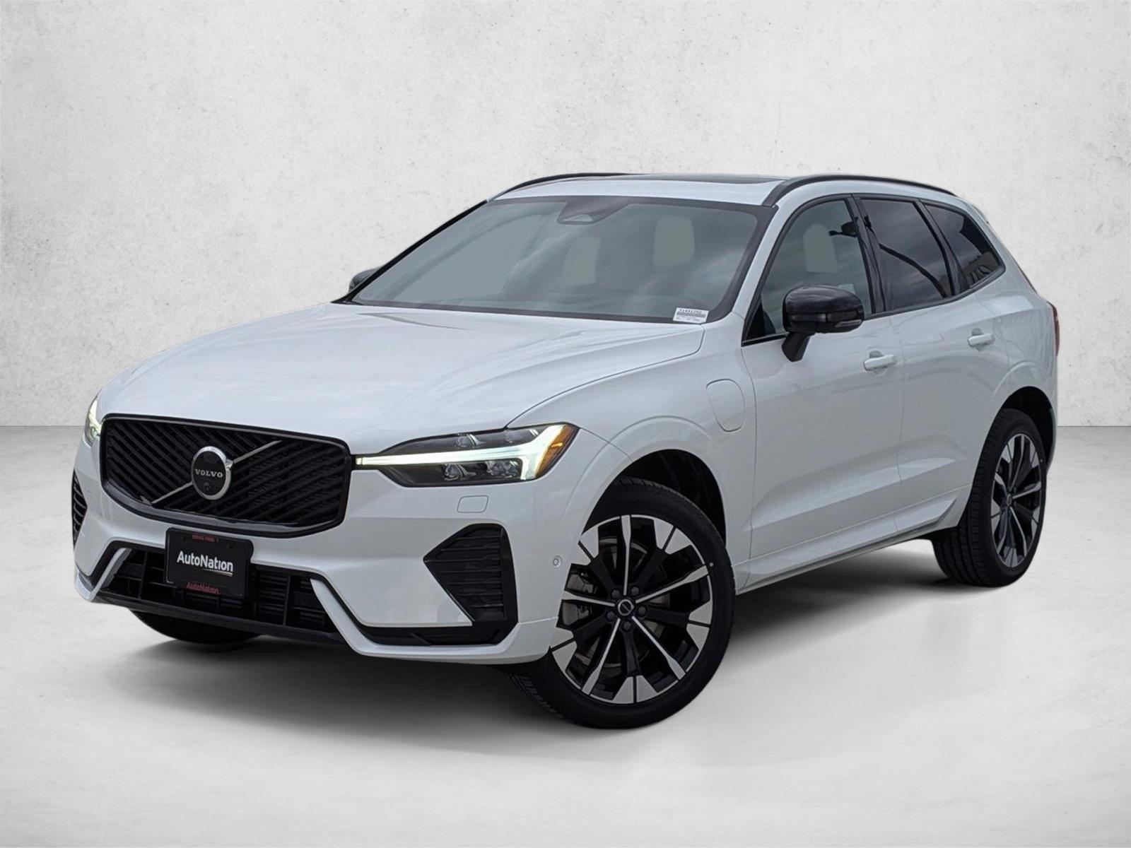 Thumbnail: 2026 Volvo XC60 - 1