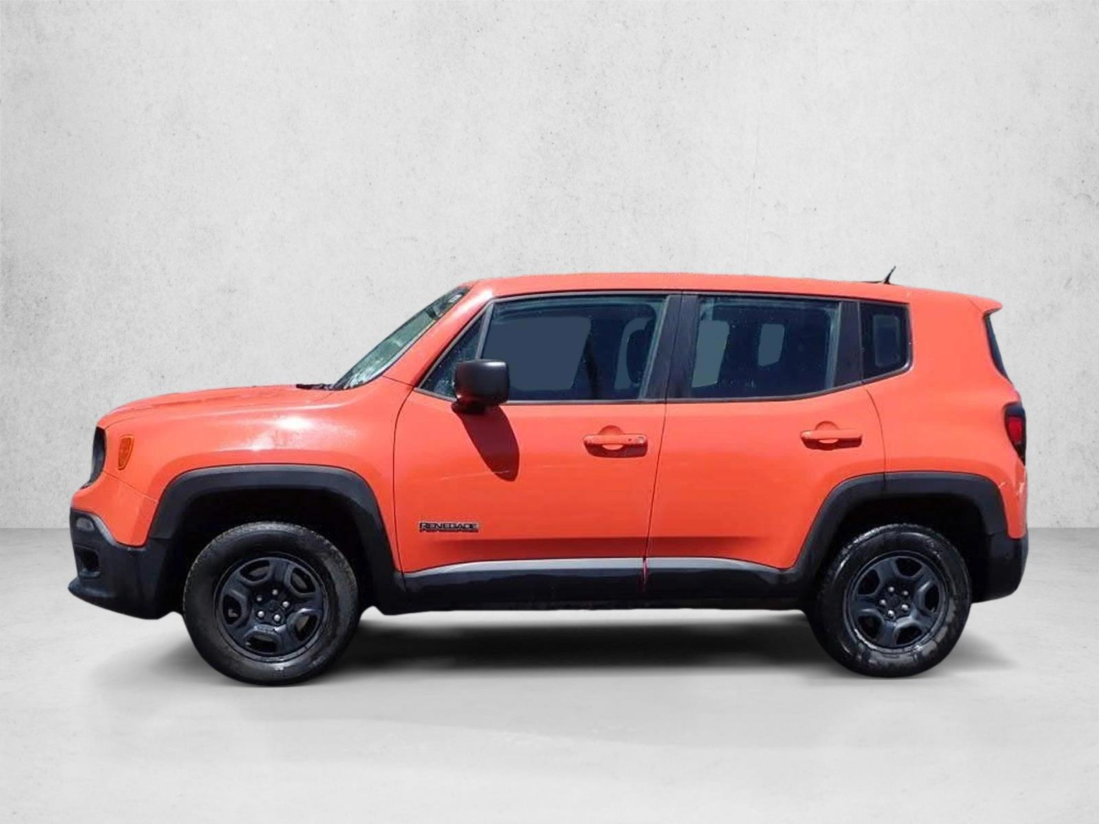 Thumbnail: 2016 Jeep Renegade - 5